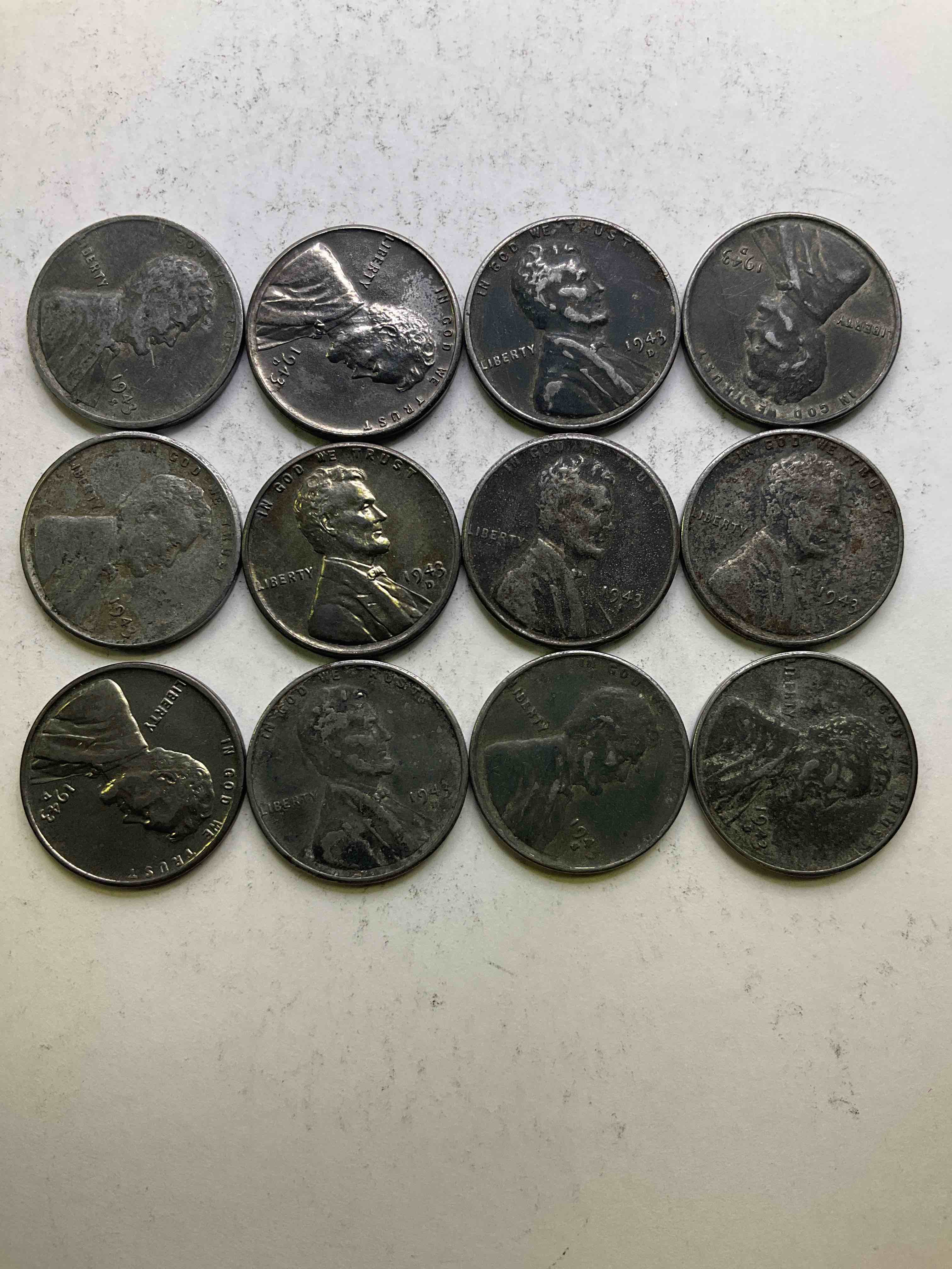 1943 World War II History! Did You Know That In 1943 Copper Was So Valuable For Making Ammunition That The U.S. Treasury Made Pennies Out Of Steel?! ) 1943 STEEL Pennies Have Become Valuable, Rare Collector Items! Up For Auction Are Rare WWII Steel Pennies Appearing Circulated. Own Pieces Of World War I History That Are An Awesome Investmént!
