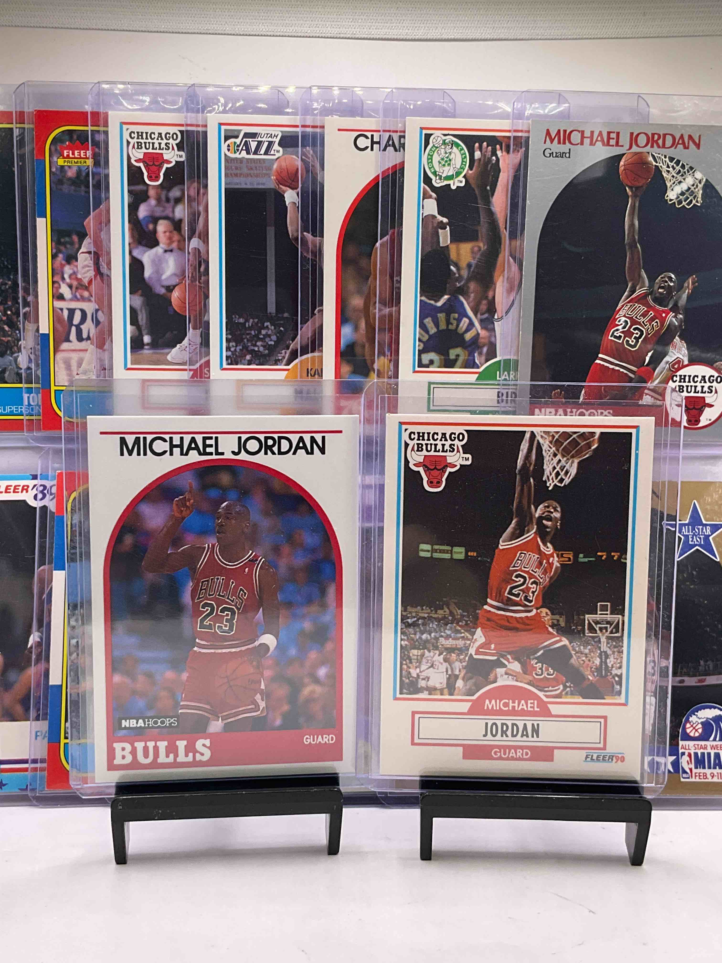Vintage Basketball Bundle! Michael Jordan NBA Hoops, Skybox, Fleer, Magic Johnson, Patrick Ewing, Charles Barkley, 1986 Basketball Cards & More! Vintage BBALL