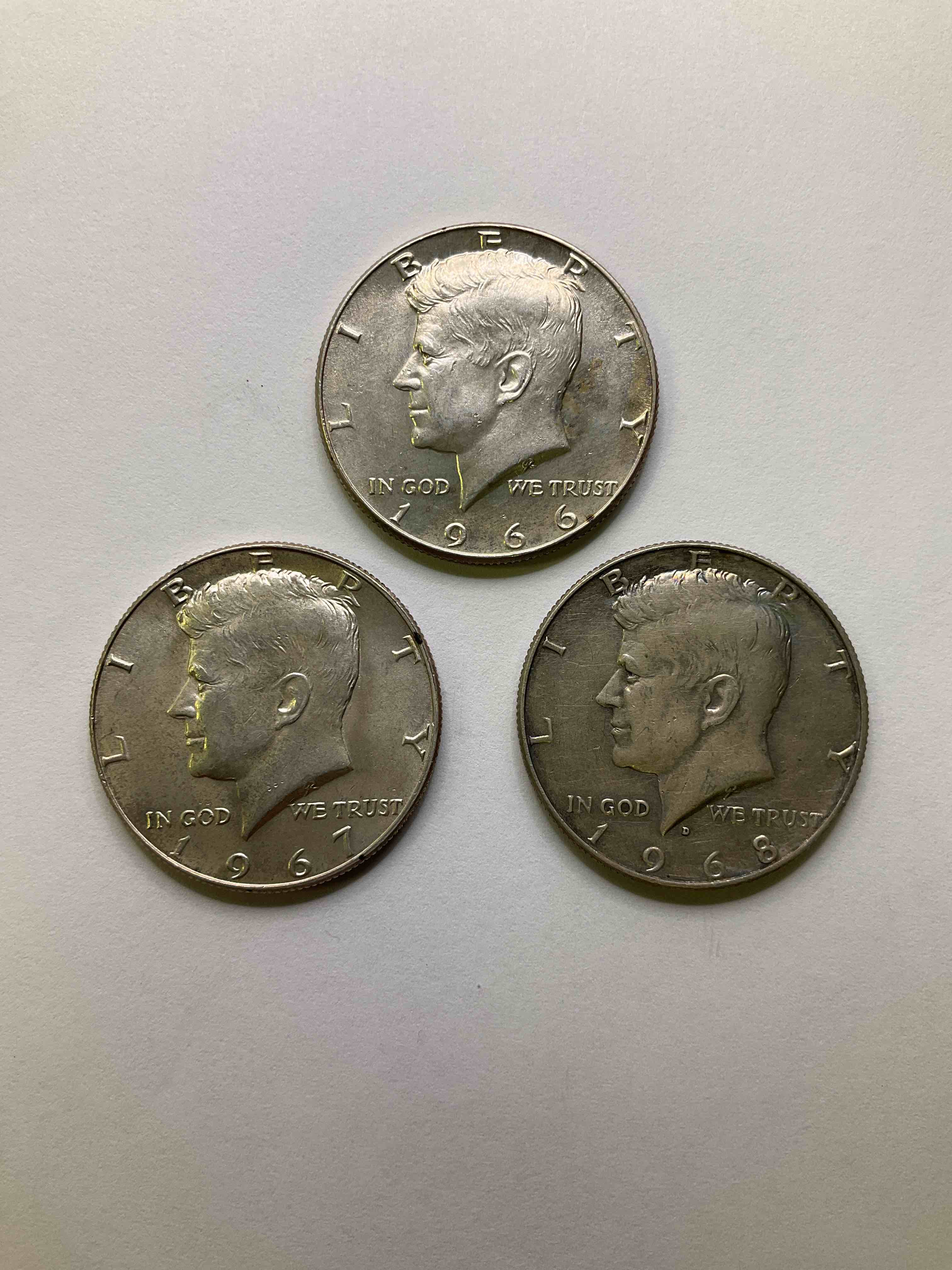 Silver Half Dollars! Did You Know From 1965-1970 The U.S. Minted Kennedy Half Dollars With 40% Silver? Check Out These Awesome Late 1960's Half Dollars With 40% Pure Fine Silver Content! After 1970 There Is Not Silver In U.S. Half Dollars! Grab These Awesome Pieces Of History & Invest In Precious Metals!