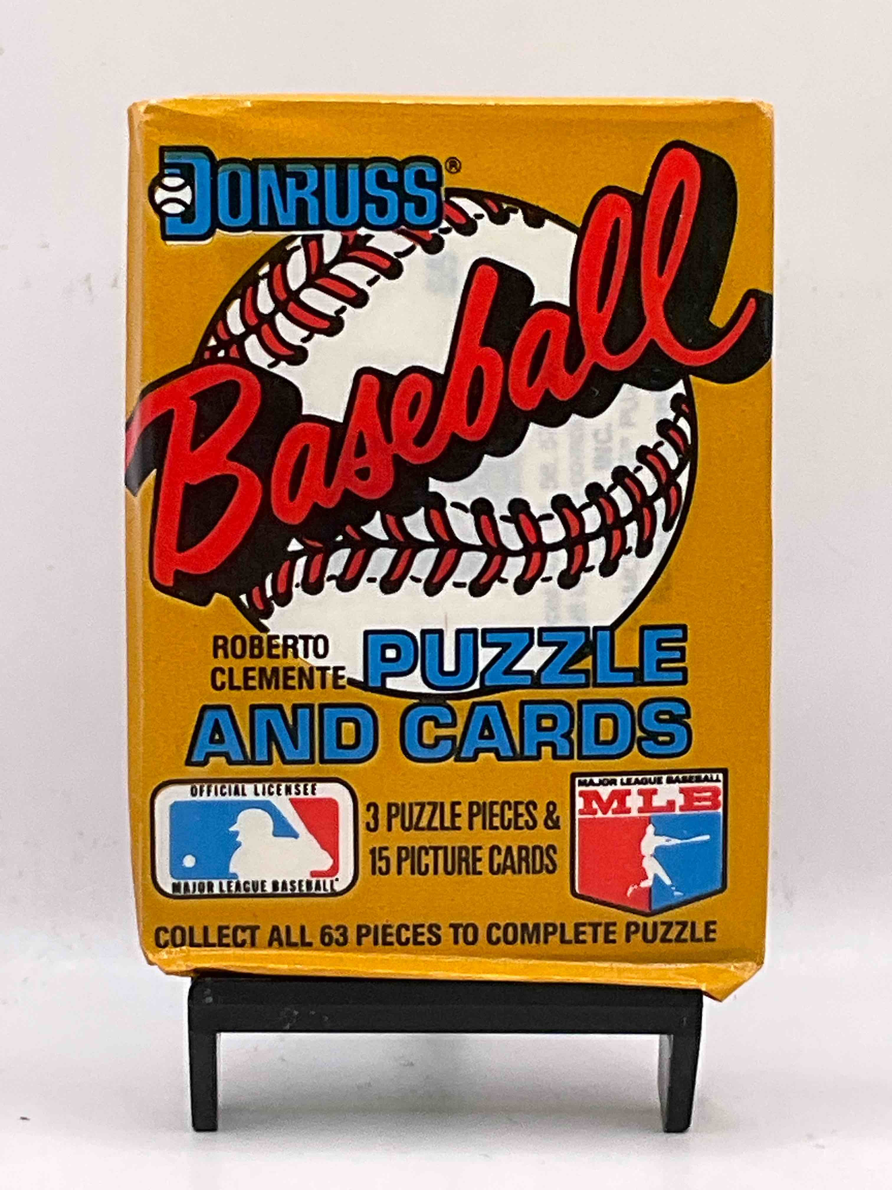 Absolutely Fully Loaded! 1987 Donruss Baseball Unopened Collectible Sports Trading Card Wax Pack, Direct From Original Retail Case. This Year Is Loaded With Rookies! Search For Rookies From Greg Maddox (PSA 10 Value $200+), Barry Bonds (PSA 10 Value $150+), Bo Jackson (PSA 10 Value $175+), Mark McGwire Rated Rookie & More! These Packs Are Drying Up & Getting Very Hard To Find!