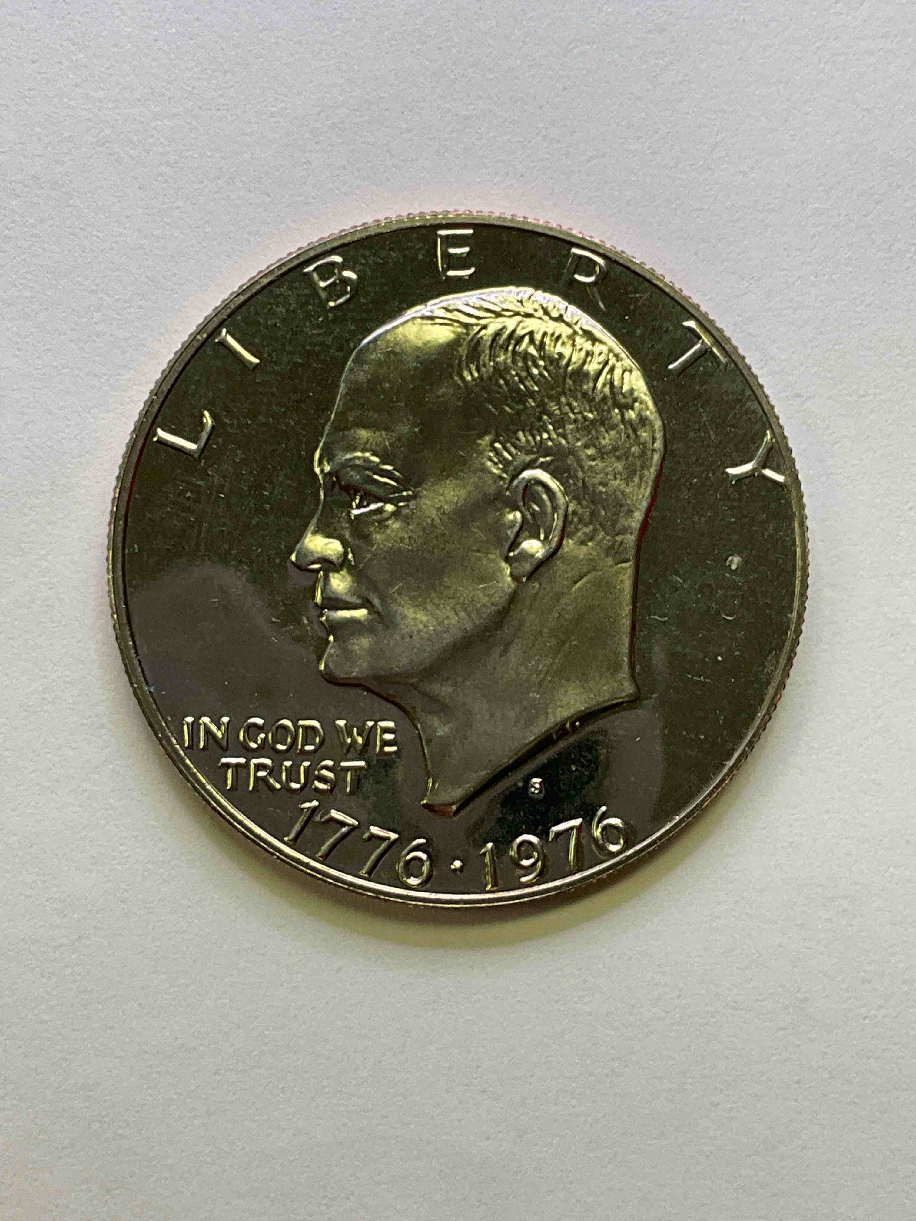 Gorgeous Uncirculated Eisenhower Dollar, Bicentennial! Rare, "S" San Francisco Mint, 1976, Pristine Uncirculated "Ike" Dollar, 1976 Bicentennial Edition! These Very Large Dollar Coins Were Minted From 1971-1978 & Are Hugely Popular With Collectors! This Beautiful, Mint Condition 1976 "S" Mint Edition Is Rare & Stunning! An Awesome Investment!