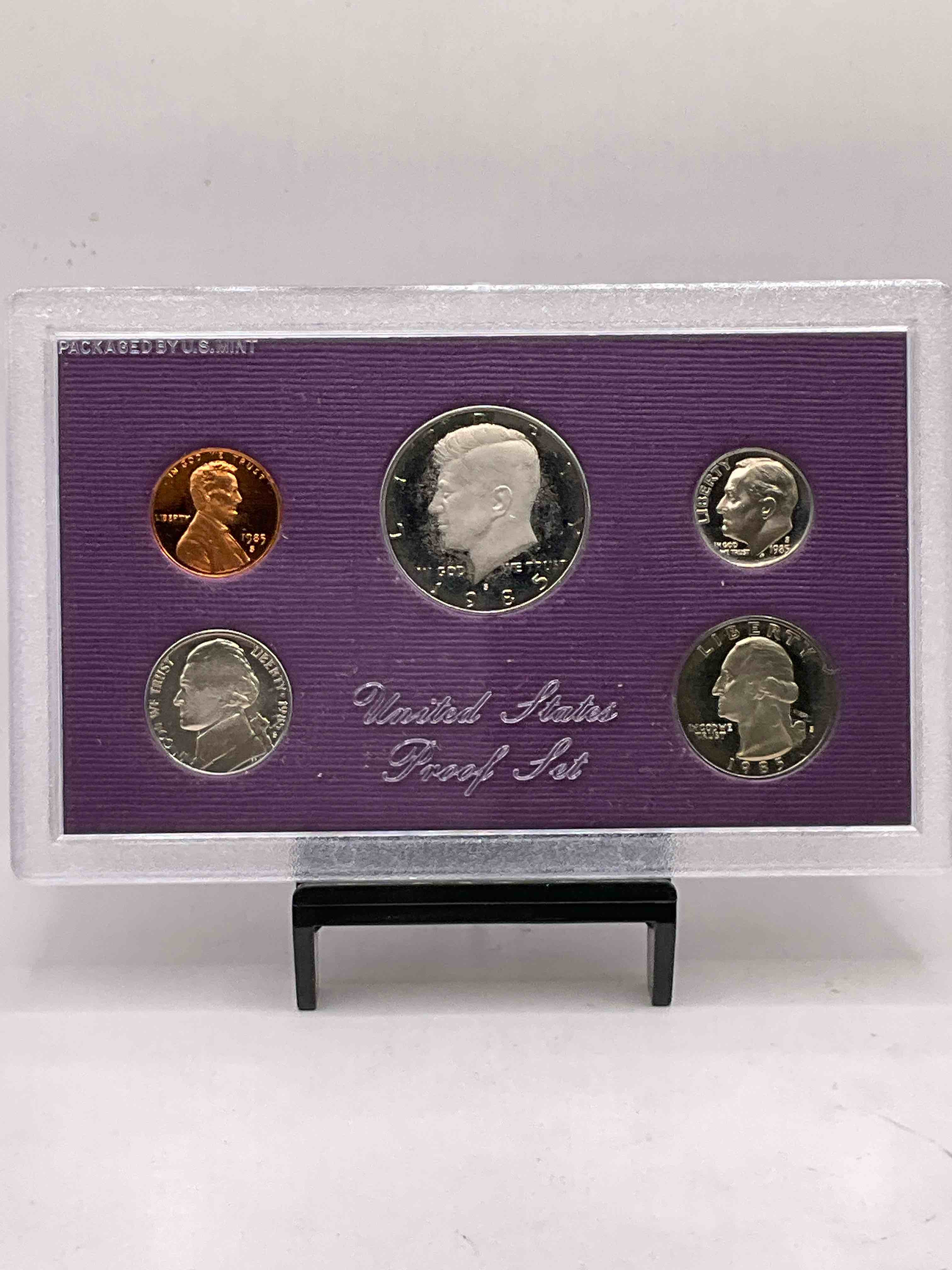 Get "Back To The Future" From 1985! This Gorgeous Mint Set Features Each U.S. Coin Minted in 1985 In Uncirculated Condition, Direct From The U.S. Treasury! Still In Original Gorgeous Display Case, Direct From The U.S. Treasury In 1985! Own An Awesome Investment & Incredible Piece Of U.S. History! Also Makes For An Awesome Gift!