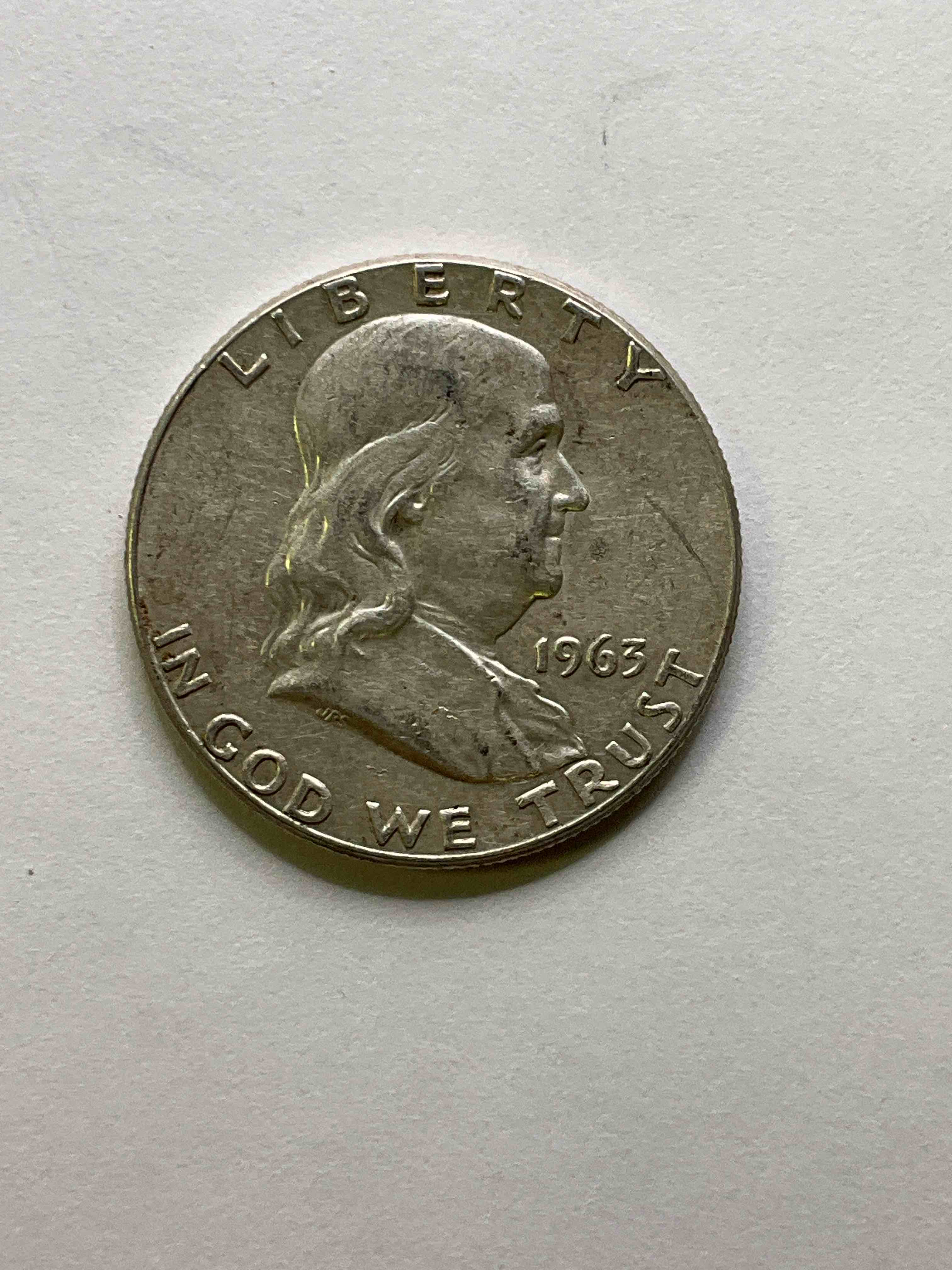 Ben Franklin Silver! Pre 1965 Silver U.S. Half Dollar Coins! Before 1965 American Half Dollars Were Actually Silver, Here Is A Rare 1963 Version In Excellent, Circulated Condition! Great For Investing In Precious Metals! These Heavy Half Dollars Were Minted At 90% Silver and 10% Copper, Giving Them A Net Weight Of .36169 Ounces Of Pure Silver Per Coin! Very Rare In This Great Condition!