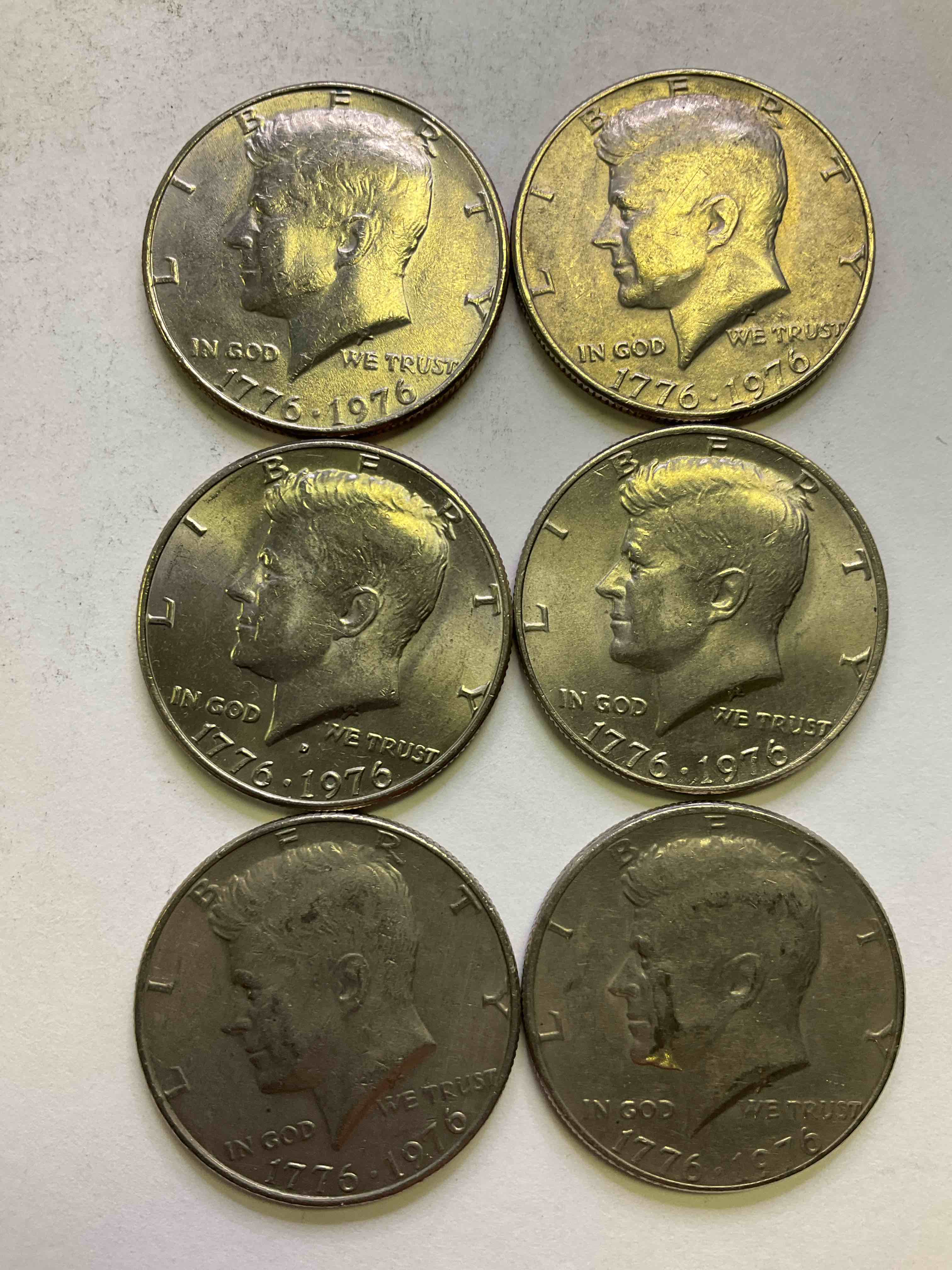 1976 Bicentennial Half Dollar Coins! In 1976 The U.S. Mint Produced Coins Celebrating The 200 Year Anniversary Of America. Up For Auction Are Awesome Examples Of 1976 Kennedy Half Dollars, Bicentennial Edition, In Great Circulated Condition. Highly Desirable For Collectors! Own Pieces Of History & Get Ready For America's 250 Year Anniversary Coming Soon!