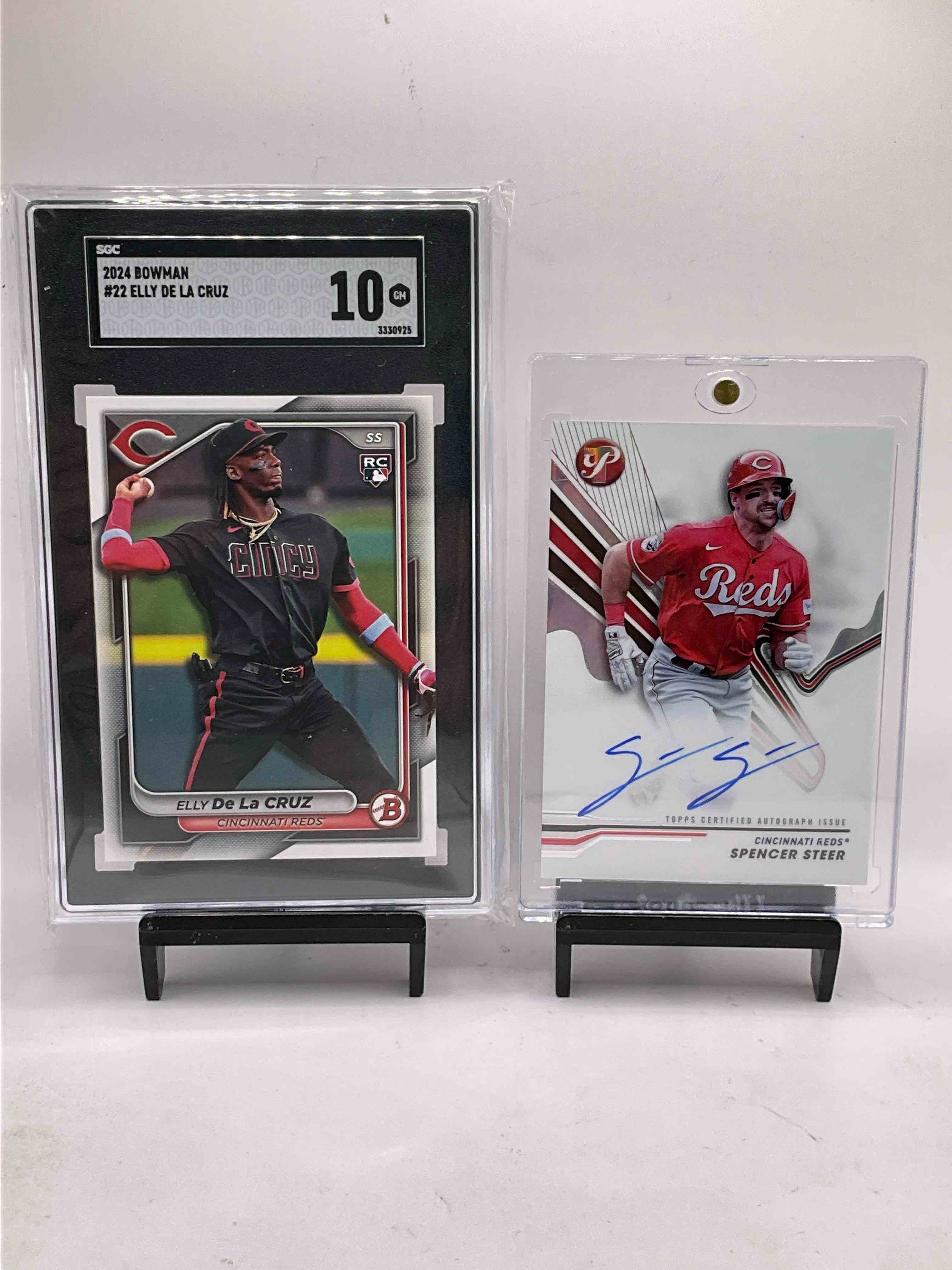 Reds Bonanza! Gem Mint 10 Perfect Condition Elly De La Cruz Rookie Card & On Card Signature Spencer Steer Insane Topps Card, Along With Many Vintage & New Reds! Hunter Greene Checkered Rookie Topps Chrome Card, Tyler Stephenson Rookie & So Much More! Perfect For Baseball Season!