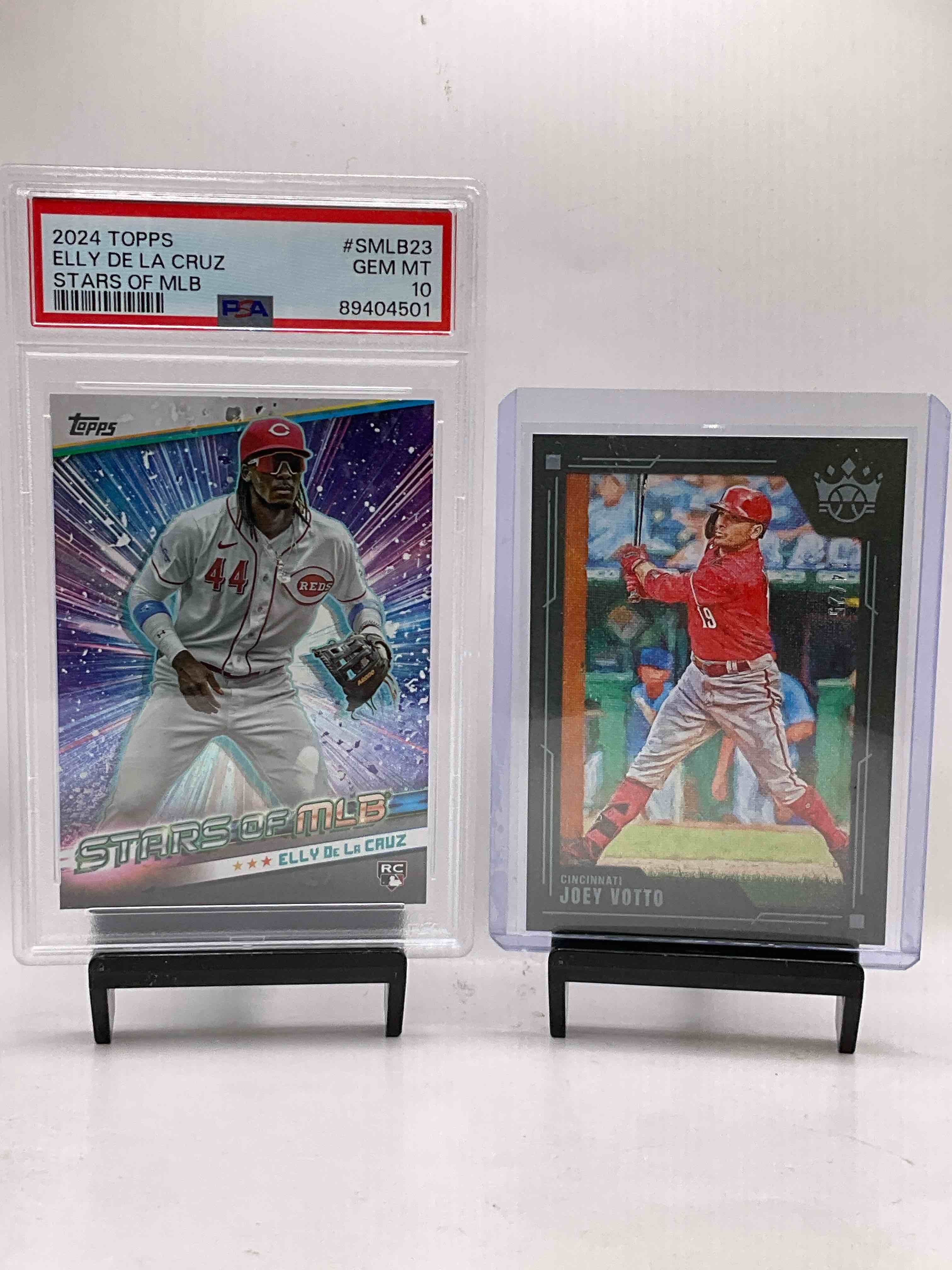 Reds Galore! Elly De La Cruz Gem Mint 10 Rookie Card & Joey Votto 14/25 Diamond Kings Baseball Card, Along With Vintage & New Reds! Jonathan India, De La Cruz, Rhett Lowder, Jay Allen & So Much More!