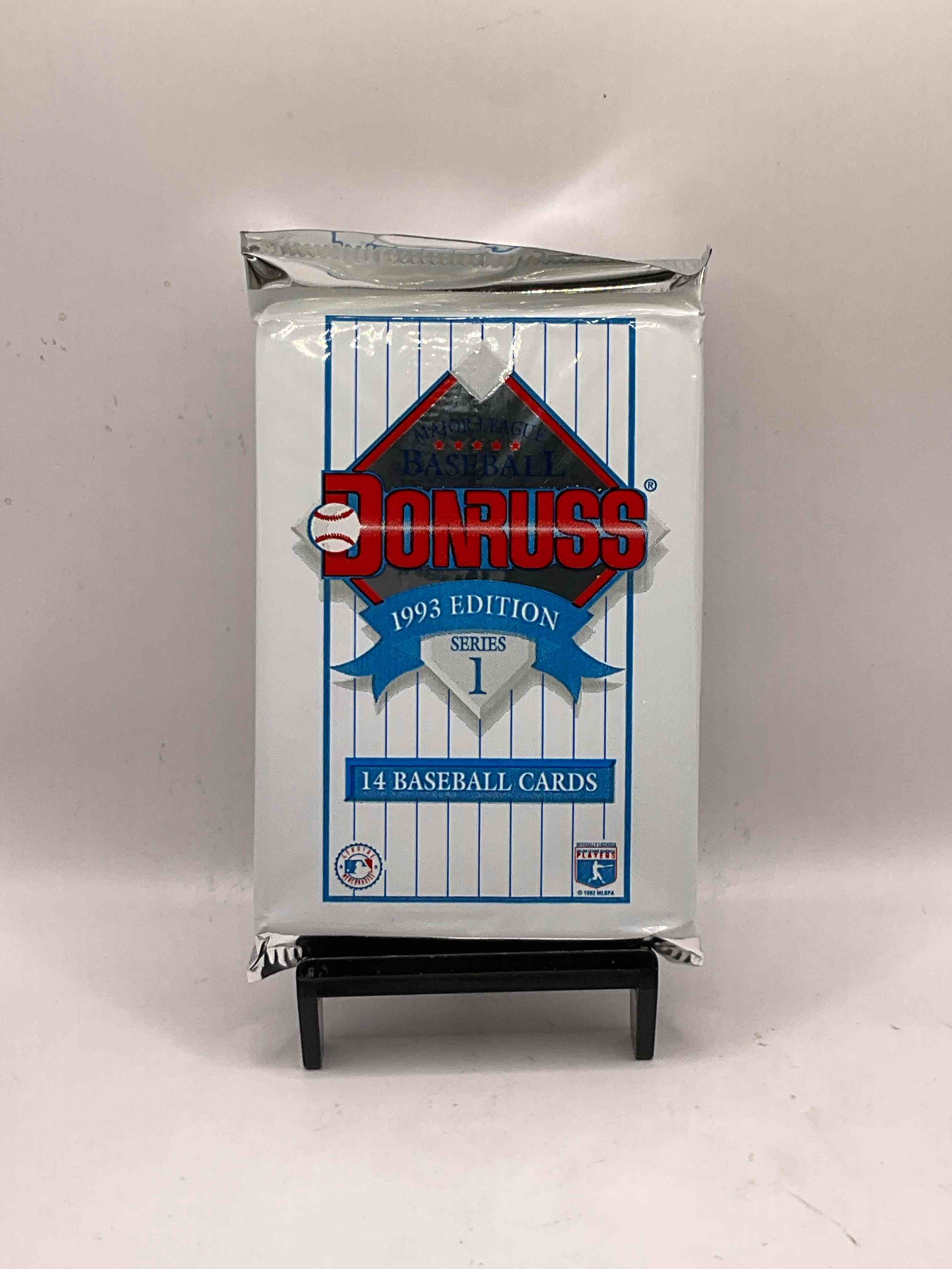 Great Year! 1993 Donruss Baseball Unopened Baseball Card Packs, Direct From Original Sealed Retail Case! Search For Valuable Rated Rookie Cards From Chipper Jones (PSA 10 $150+) & Mike Piazza, Early Ken Griffey Jr. & So Much More!