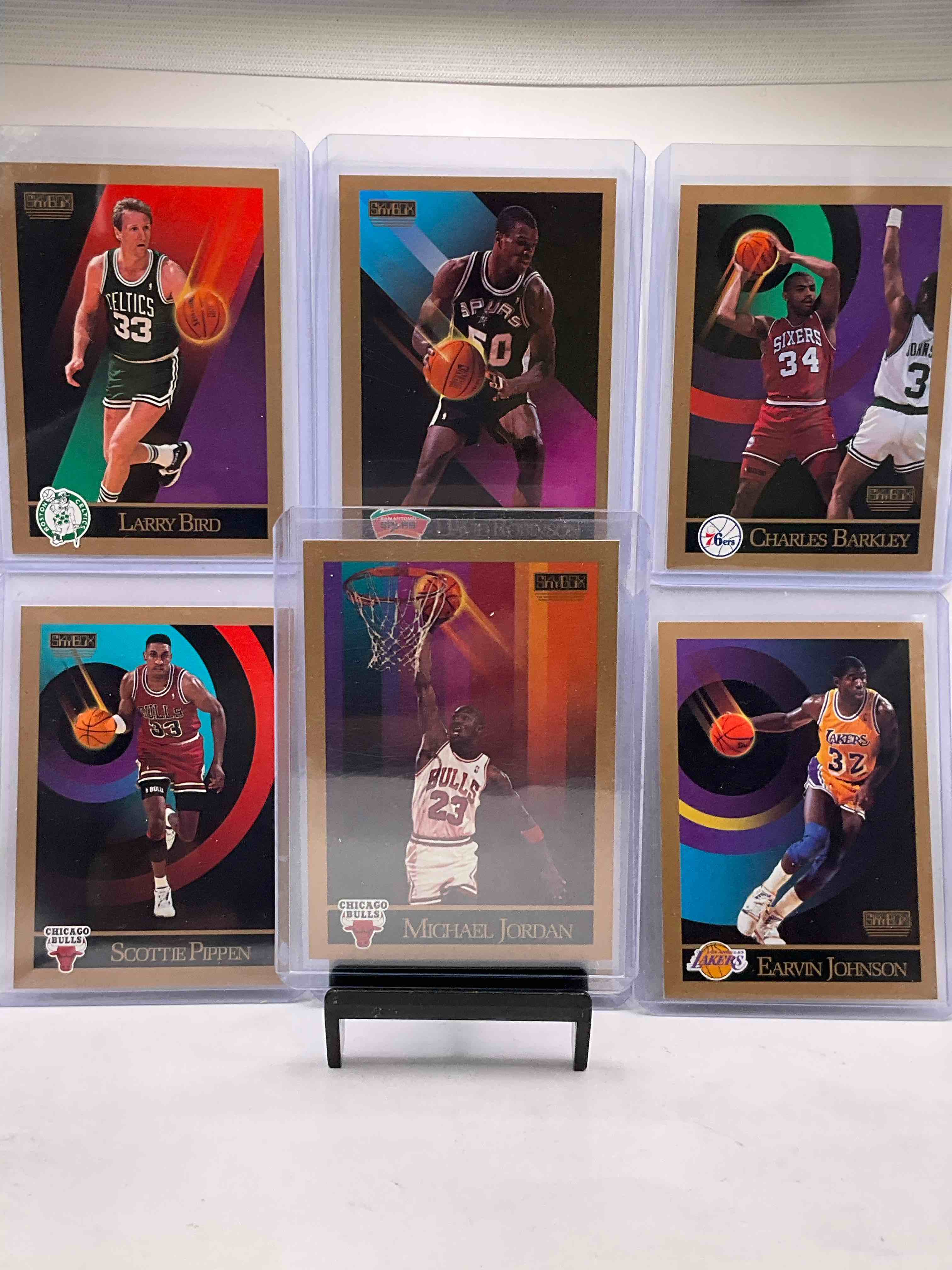 1990 Basketball! 1990 Skybox Card Combo! The BEST Cards From The Year! Michael Jordan, Larry Bird, Magic Johnson, David Robinson, Charles Barkley & So Many More! 50 Card Lot! All Stars, Hall Of Famers, Champions & More, The Perfect Mix Of Miscellaneous ‘90 Skybox Variety! 