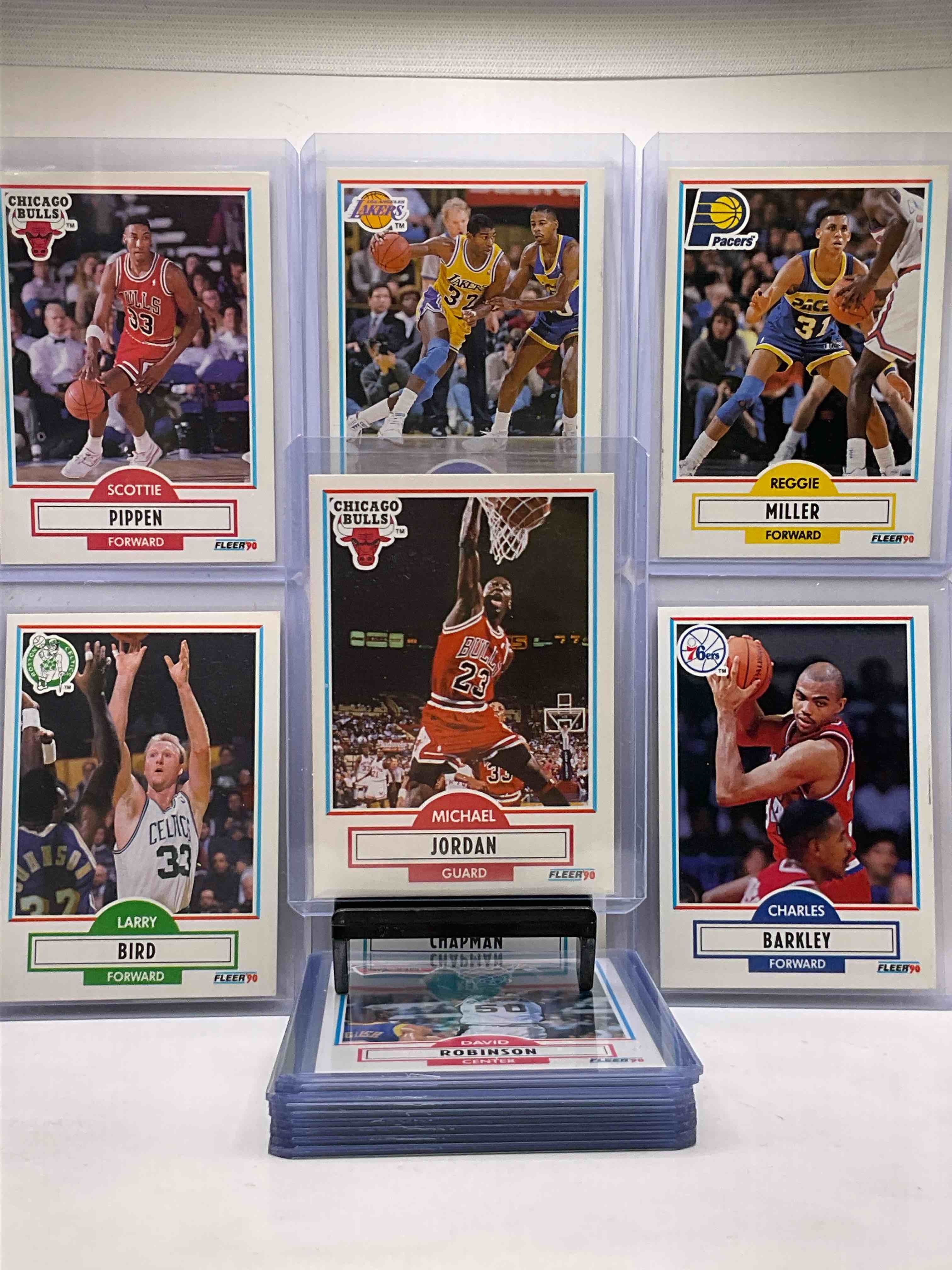 1990 Basketball! 1990 Fleer Card Combo! The BEST Cards From The Year! Michael Jordan, Larry Bird, Scottie Pippen, Magic Johnson, David Robinson, Charles Barkley & So Many More! 50 Card Lot! All Stars, Hall Of Famers, Champions & More, The Perfect Mix Of Miscellaneous ‘90 Fleer Variety! 