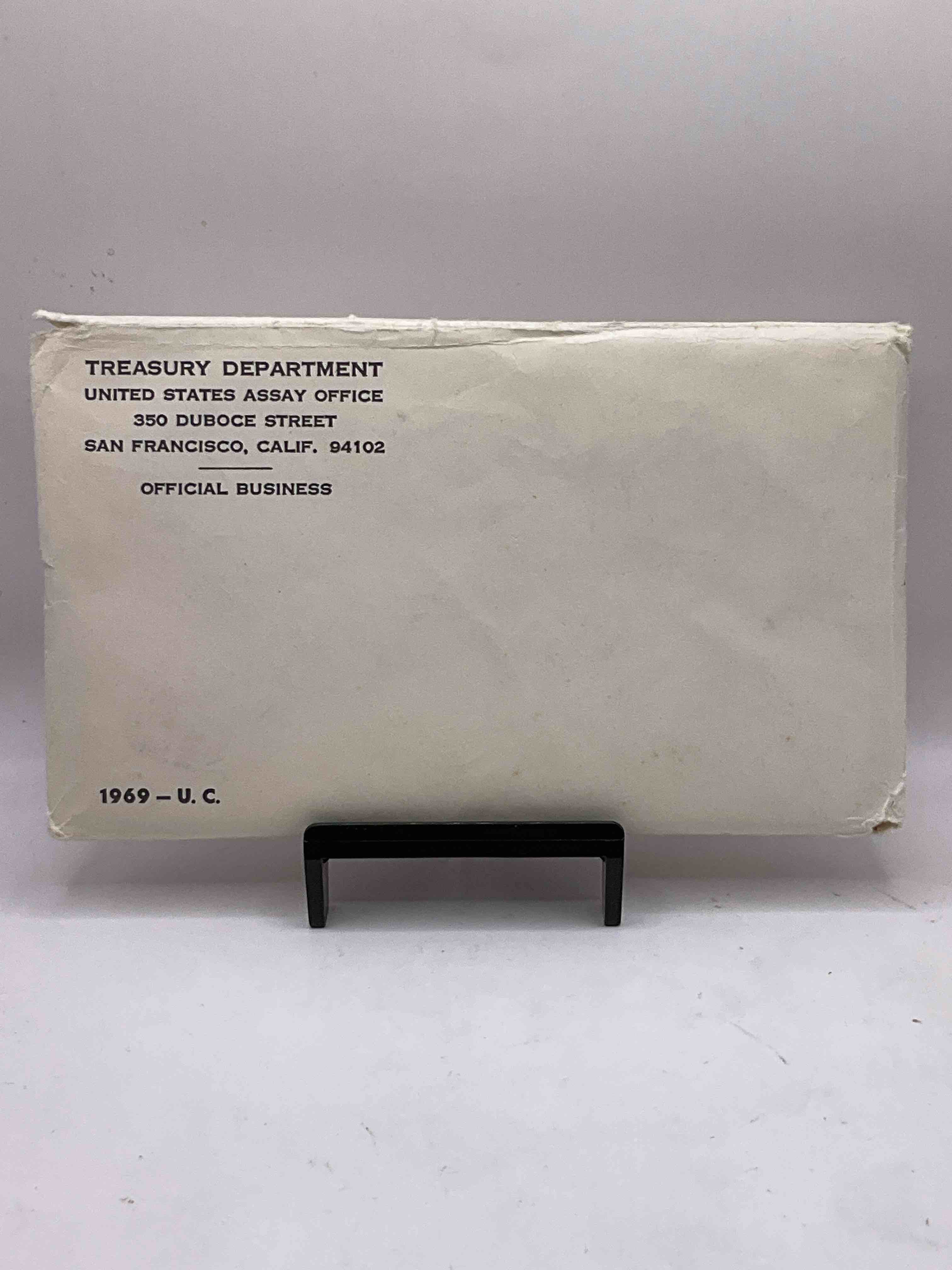 1969 Moon Landing History! Year Of The Moon Landing, Includes Silver! Check Out This 1969 Uncirculated Mint Set Issued From The U.S. Mint, Still In Its Original Envelope From The U.S. Treasury! Set Includes Both Mint Sets For 1969, Philadelphia & Denver! The Included Kennedy Half Dollar Is 40% Silver! Includes Each Coin Minted For That Year & Also An Exclusive Philly & Denver Mint Token. An Awesome Collectable!