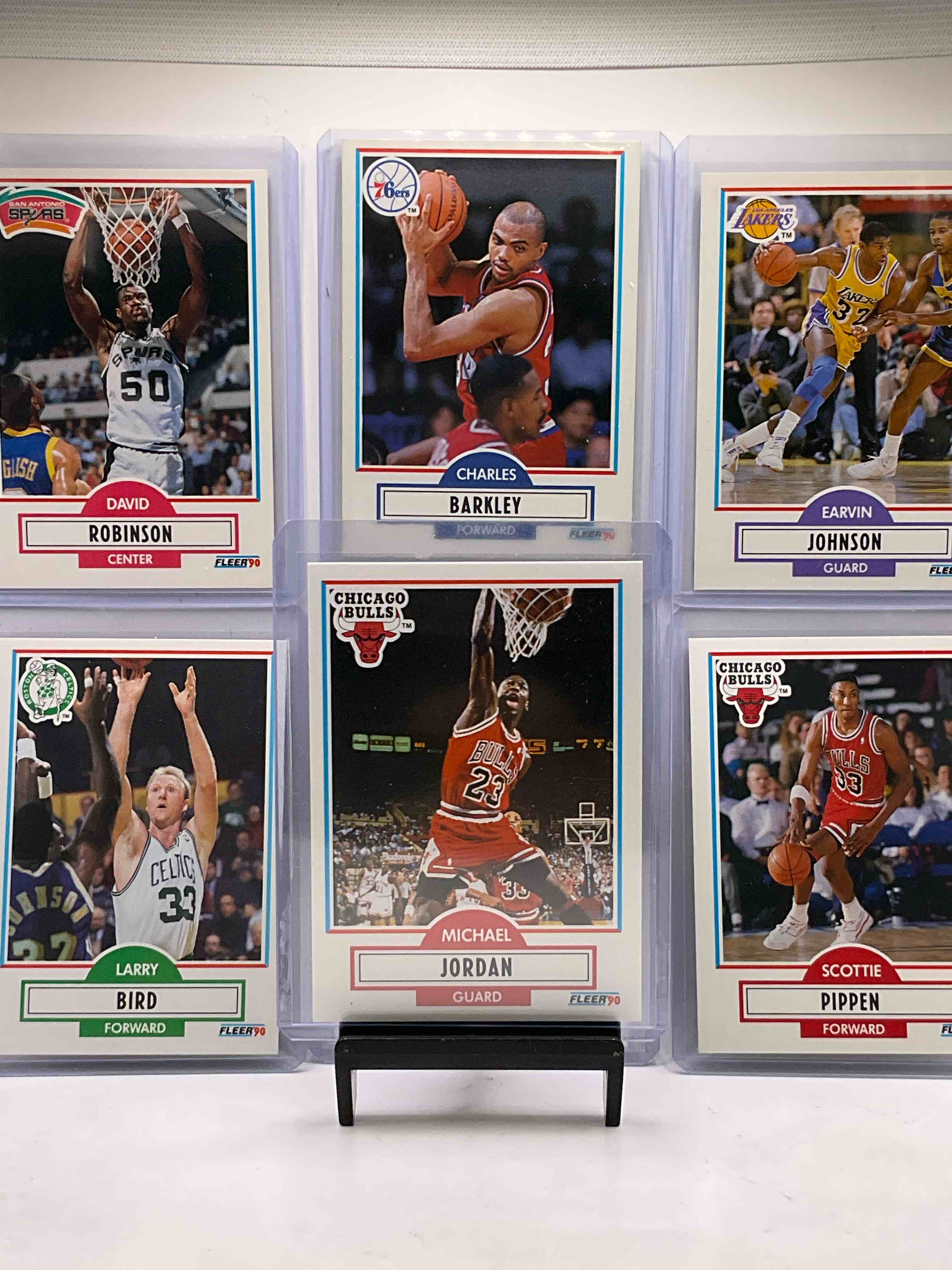 1990 Basketball! 1990 Fleer Card Combo! The BEST Cards From The Year! Michael Jordan, Larry Bird, Scottie Pippen, Magic Johnson, David Robinson, Charles Barkley & So Many More! 50 Card Lot! All Stars, Hall Of Famers, Champions & More, The Perfect Mix Of Miscellaneous ‘90 Fleer Variety!