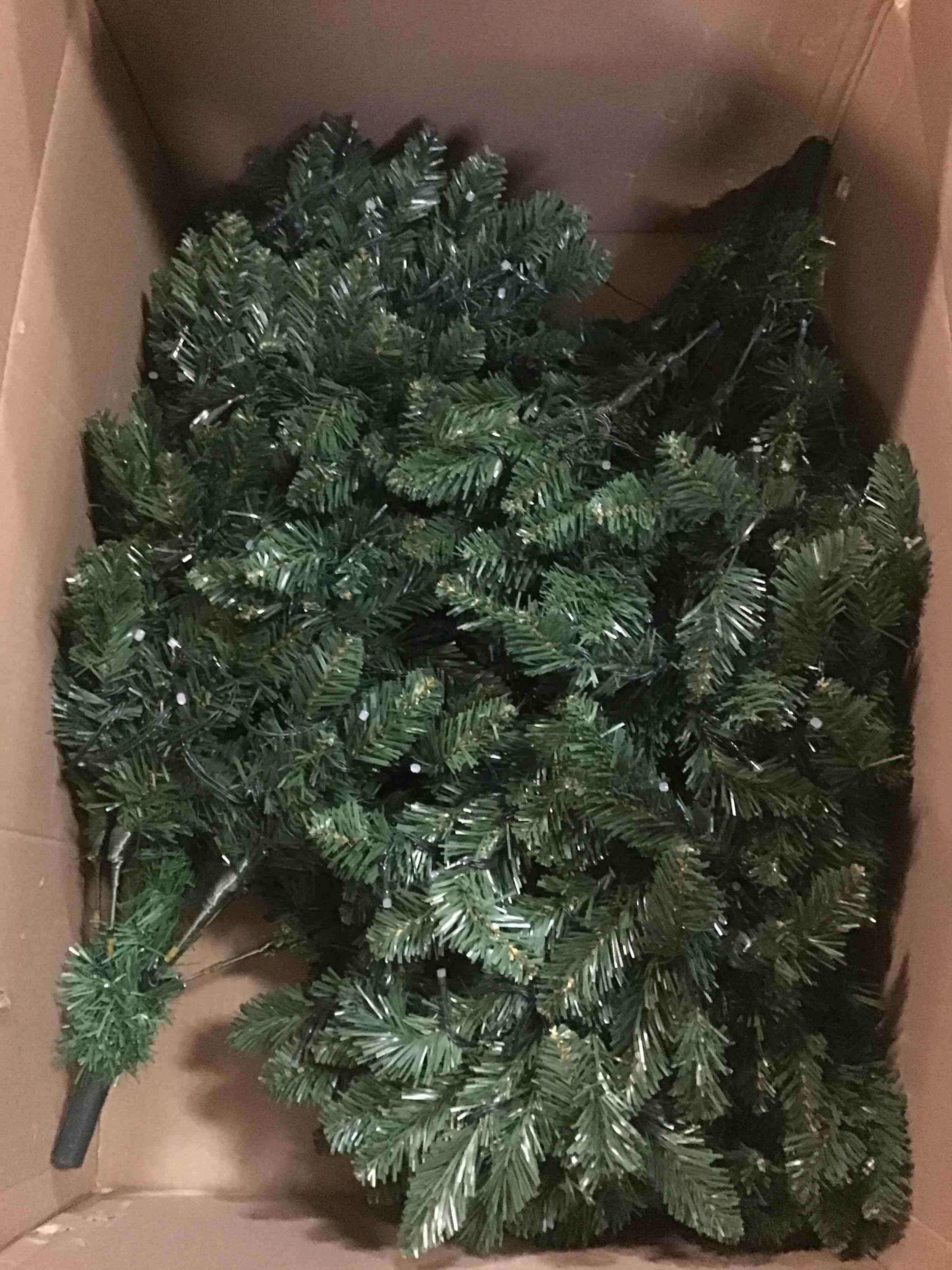 https://s3.amazonaws.com/lotting-images-prod/bidfta/TEA1363150_1740151332577.jpeg