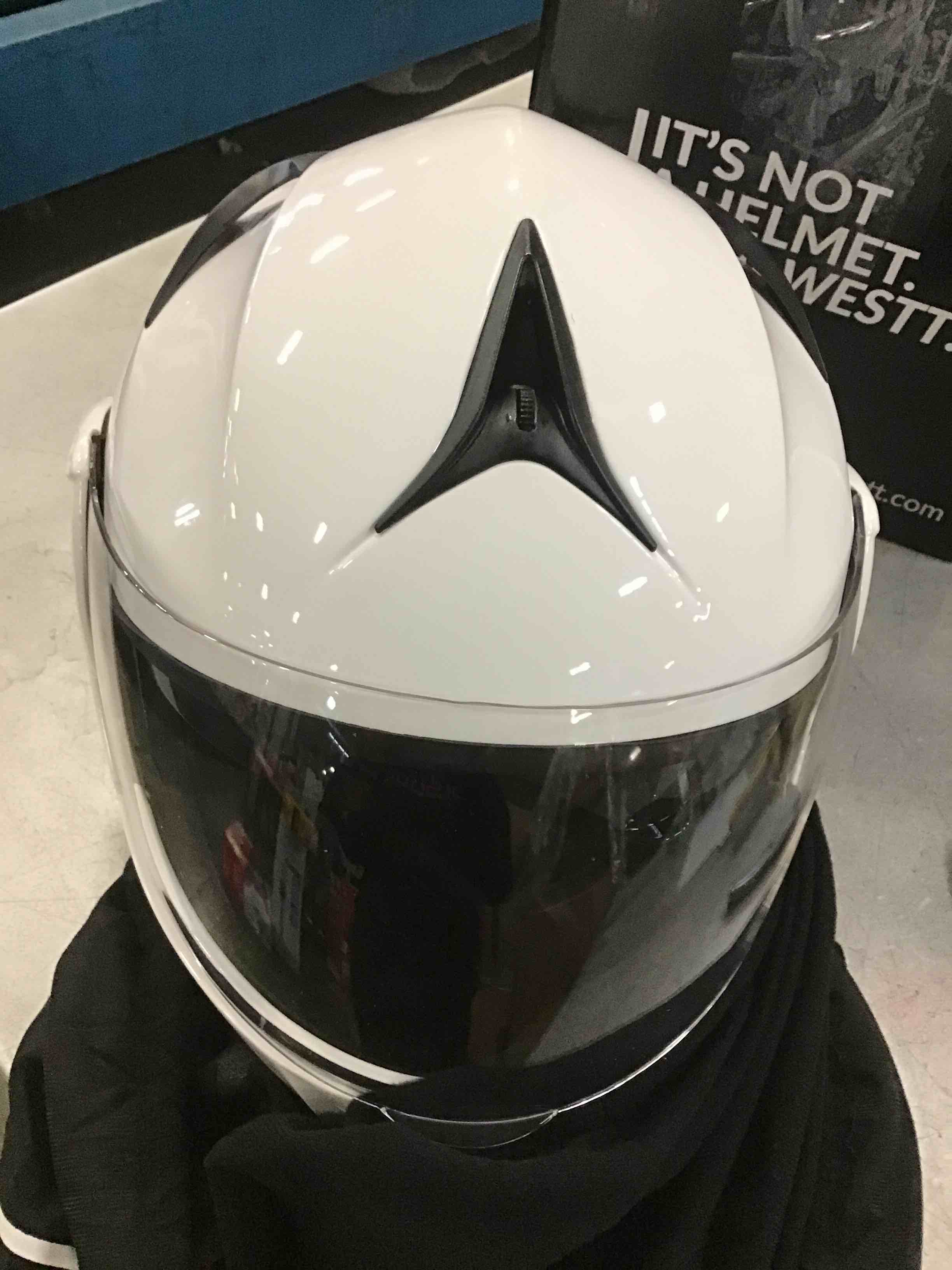 https://s3.amazonaws.com/lotting-images-prod/bidfta/TEA1364407_1740667497166.jpeg