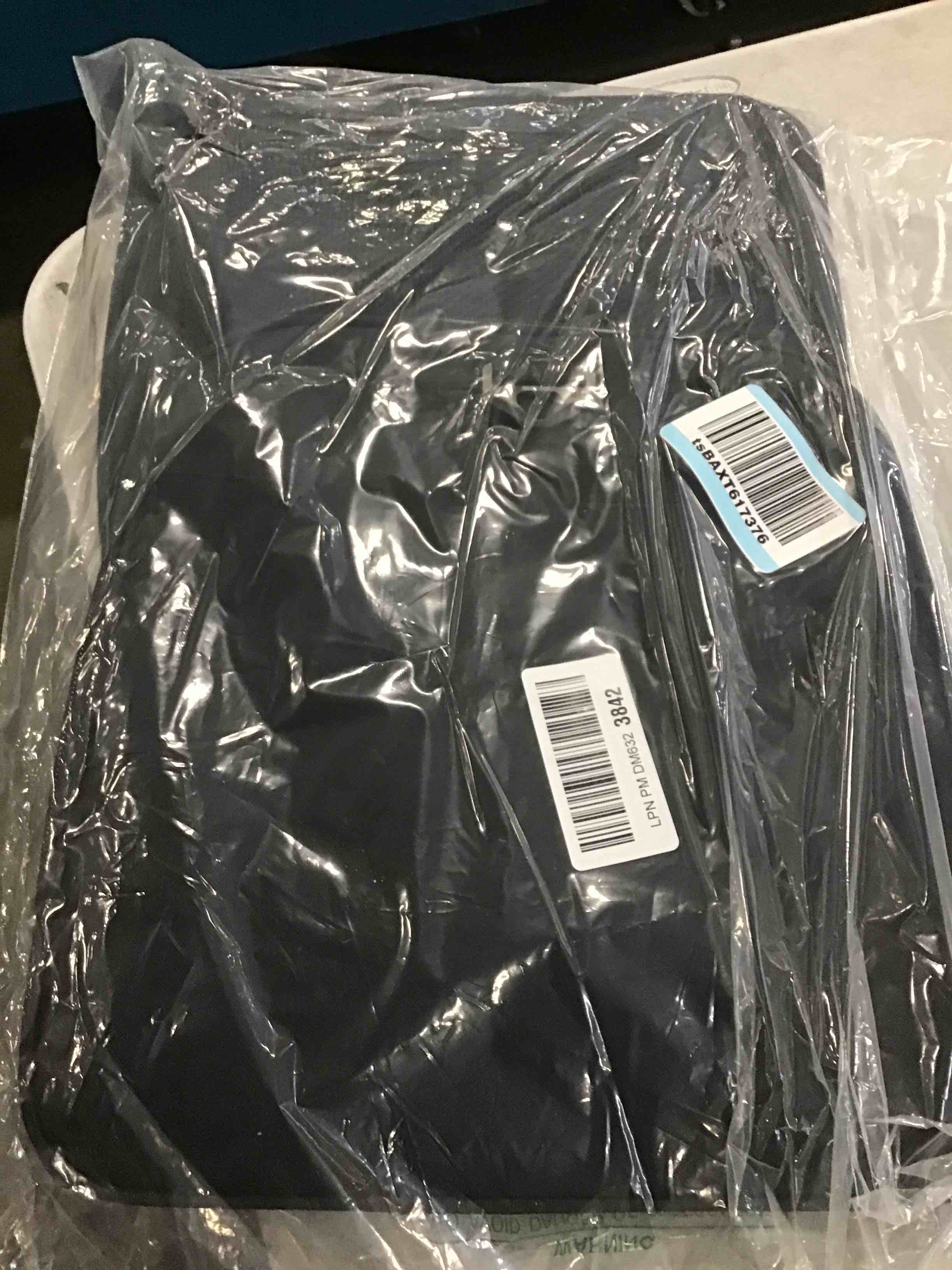 https://s3.amazonaws.com/lotting-images-prod/bidfta/TEA1364645_1740690696597.jpeg