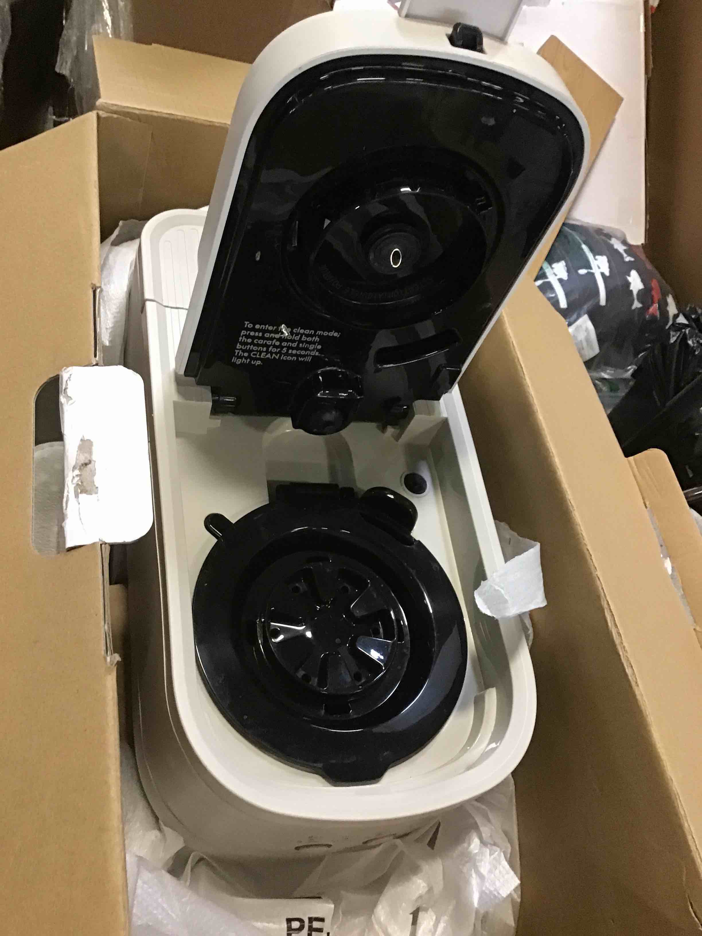 https://s3.amazonaws.com/lotting-images-prod/bidfta/TEA1365361_1741104544733.jpeg
