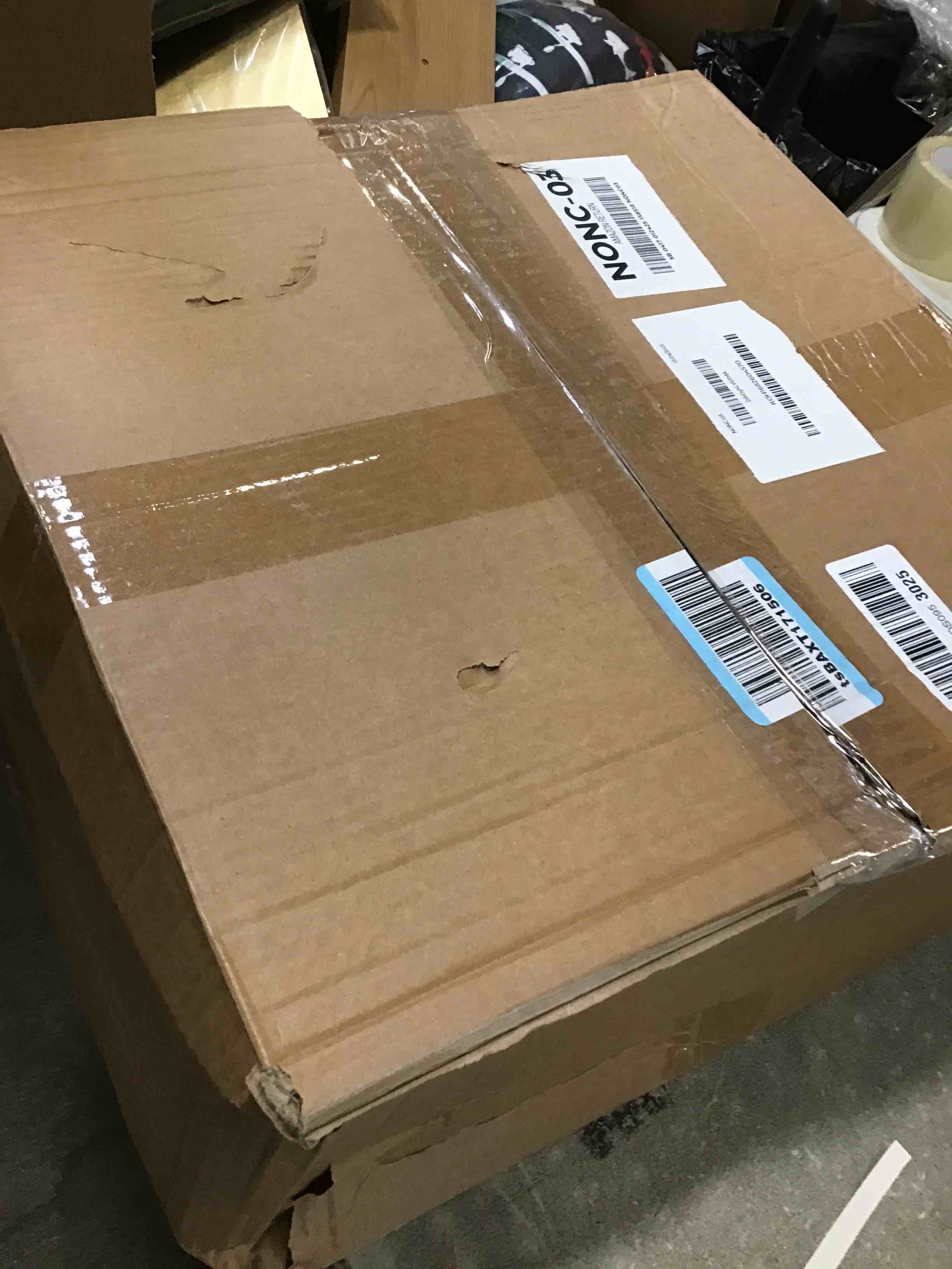 https://s3.amazonaws.com/lotting-images-prod/bidfta/TEA1365362_1741104636405.jpeg