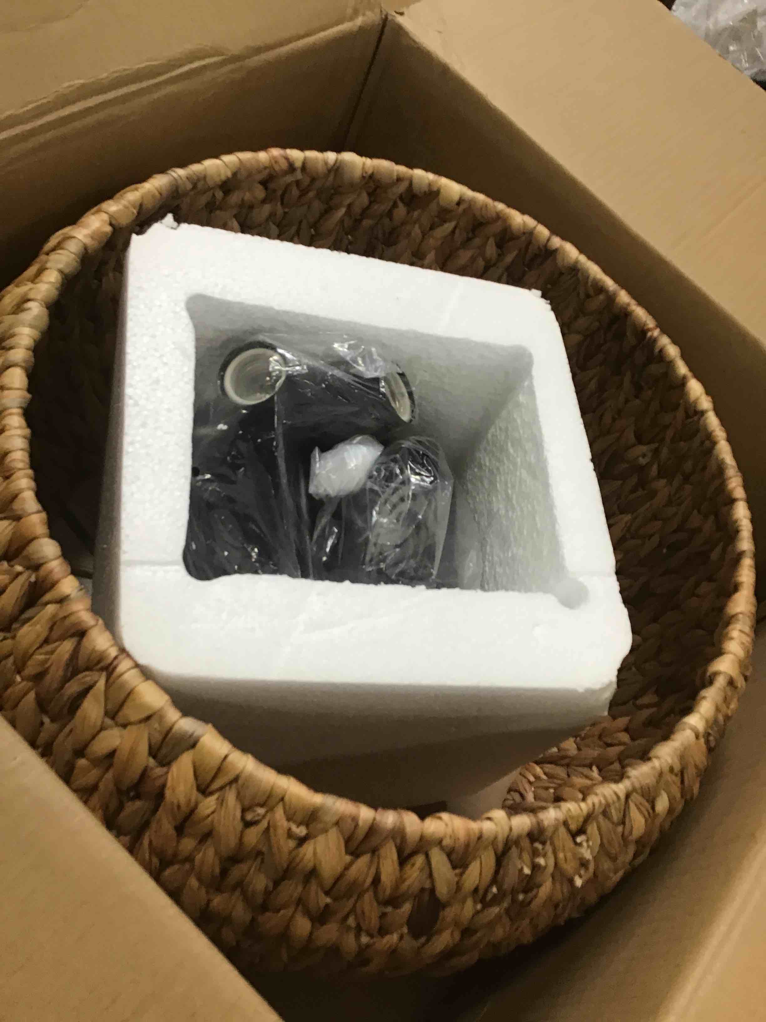 https://s3.amazonaws.com/lotting-images-prod/bidfta/TEA1365375_1741105996530.jpeg