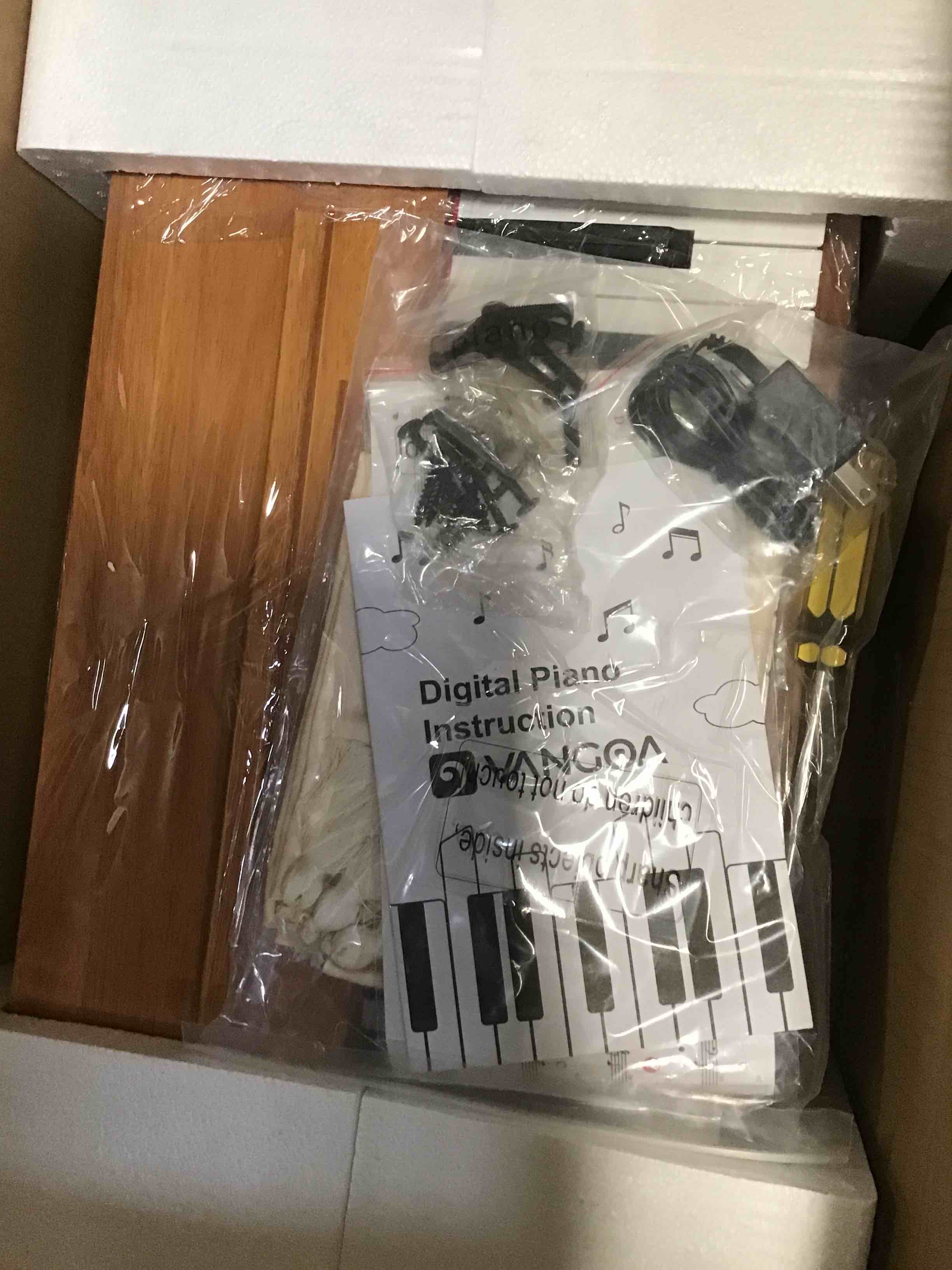 https://s3.amazonaws.com/lotting-images-prod/bidfta/TEA1365480_1741120602620.jpeg