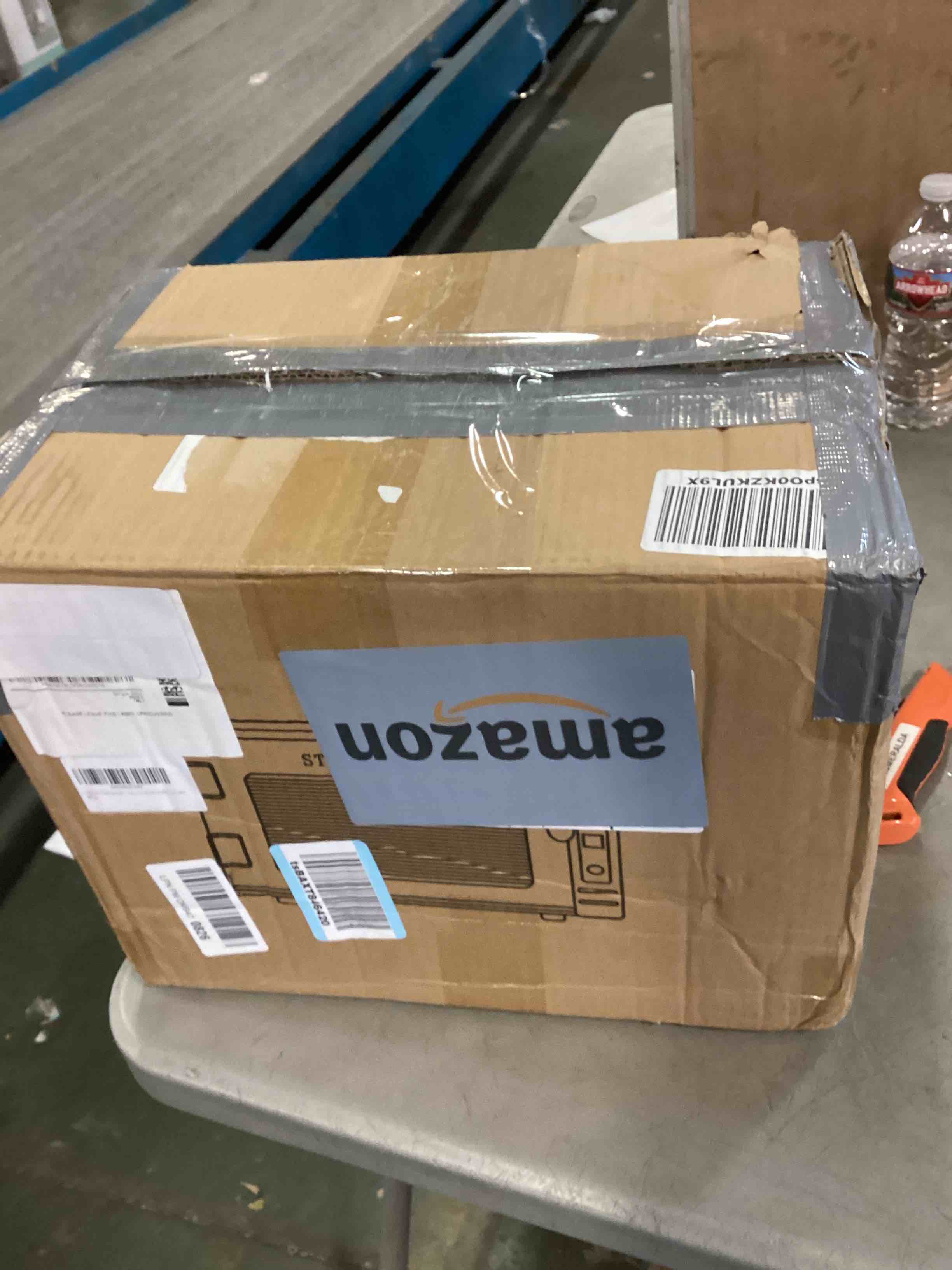 https://s3.amazonaws.com/lotting-images-prod/bidfta/TEA1367337_1740064921904.jpeg