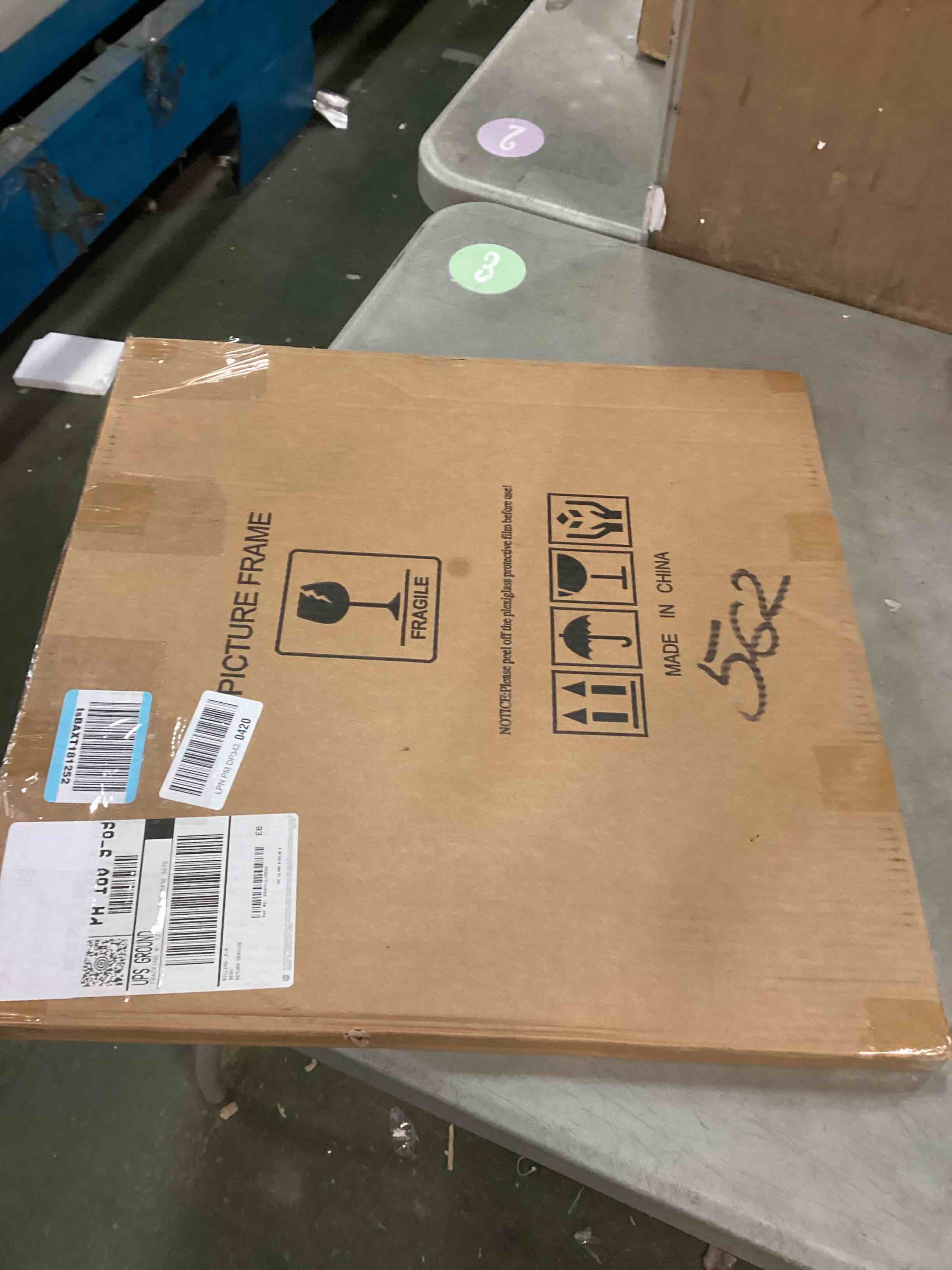 https://s3.amazonaws.com/lotting-images-prod/bidfta/TEA1367372_1740070038823.jpeg
