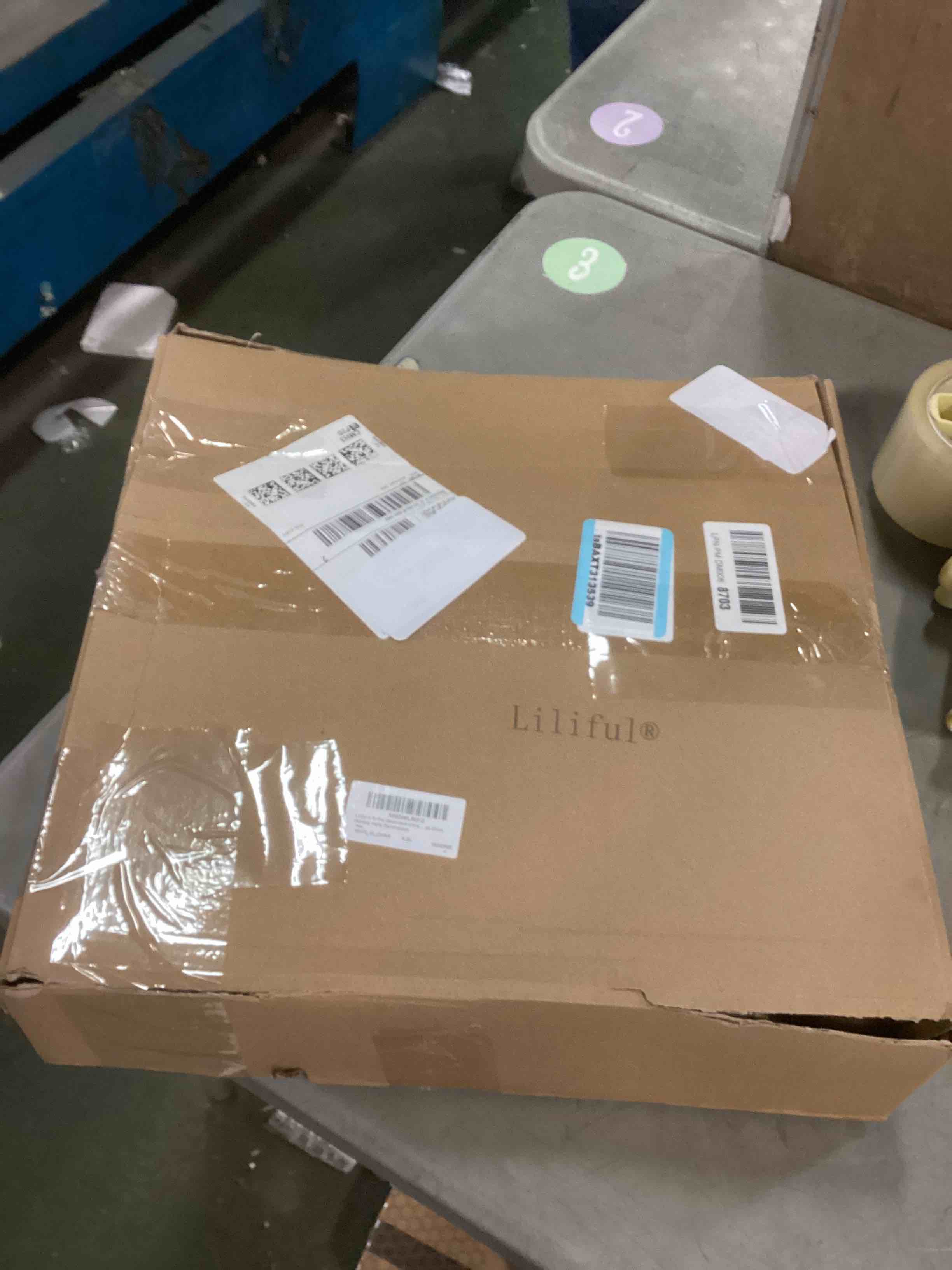 https://s3.amazonaws.com/lotting-images-prod/bidfta/TEA1367448_1740081421159.jpeg