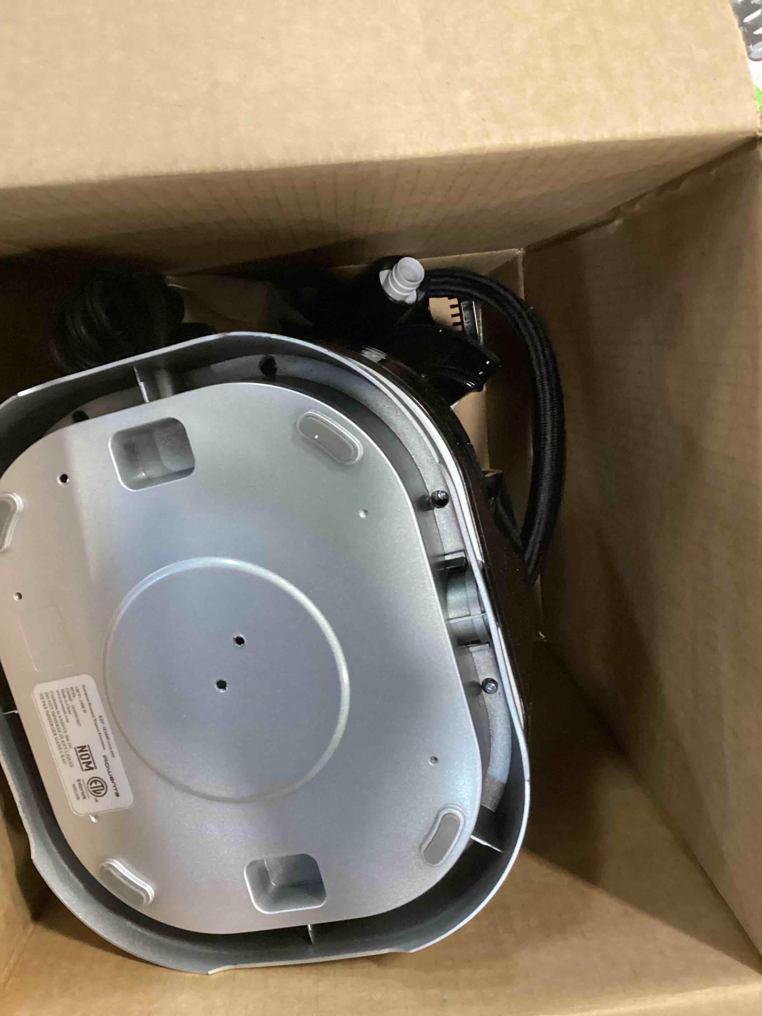 https://s3.amazonaws.com/lotting-images-prod/bidfta/TEA1367693_1740171629311.jpeg