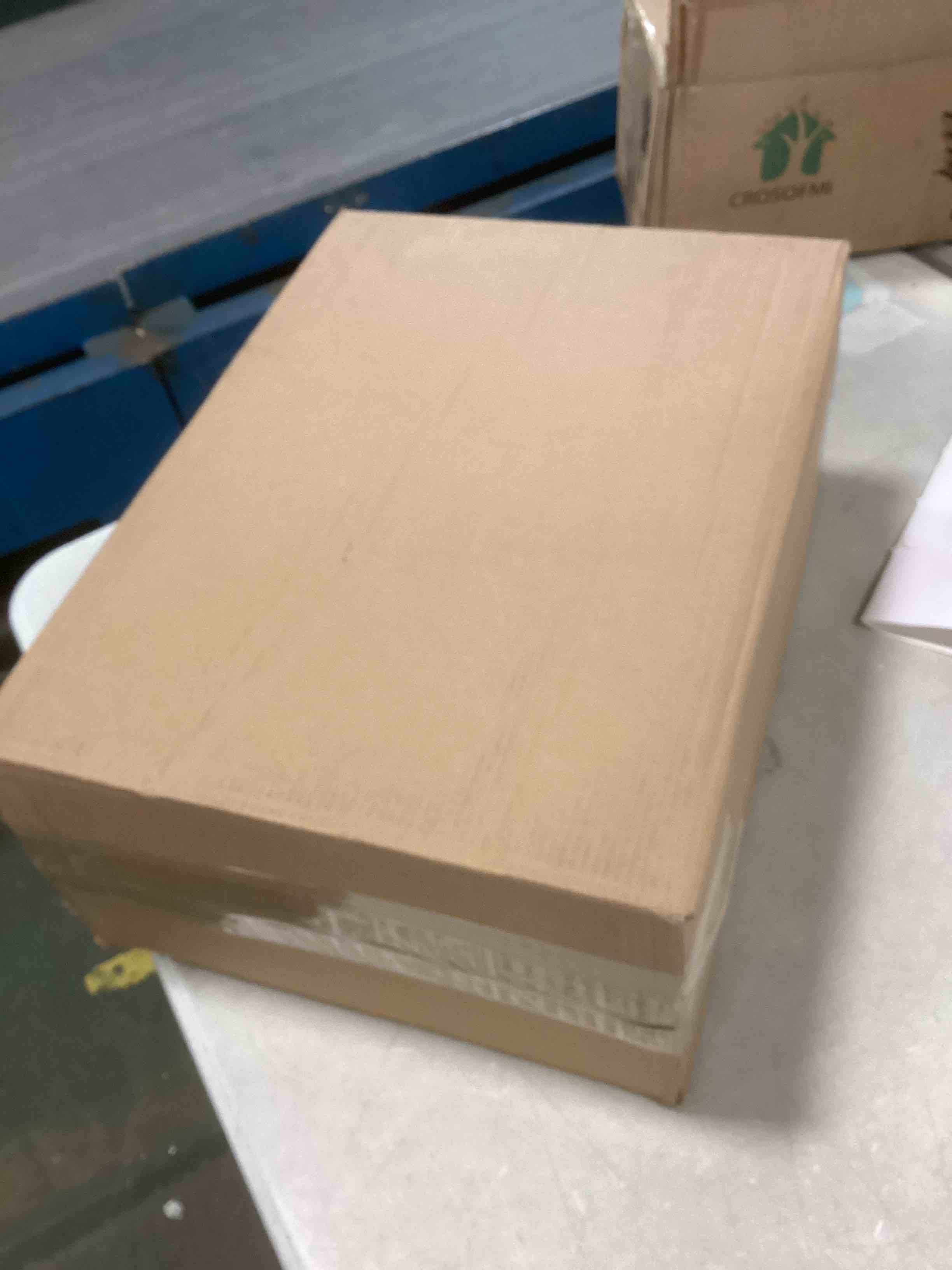 https://s3.amazonaws.com/lotting-images-prod/bidfta/TEA1367823_1740418056019.jpeg