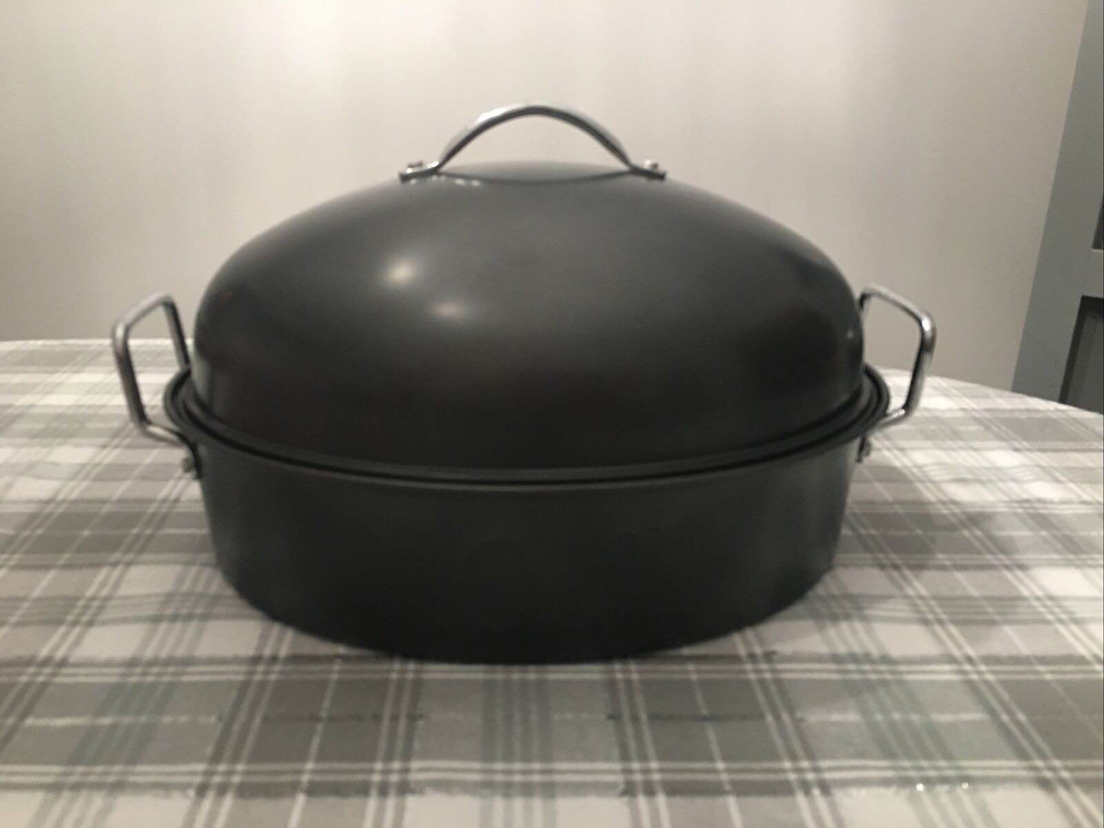 New Rae Dunn Black ROAST Roaster Pan 16" With Insert Non Stick Oval Thanksgiving
