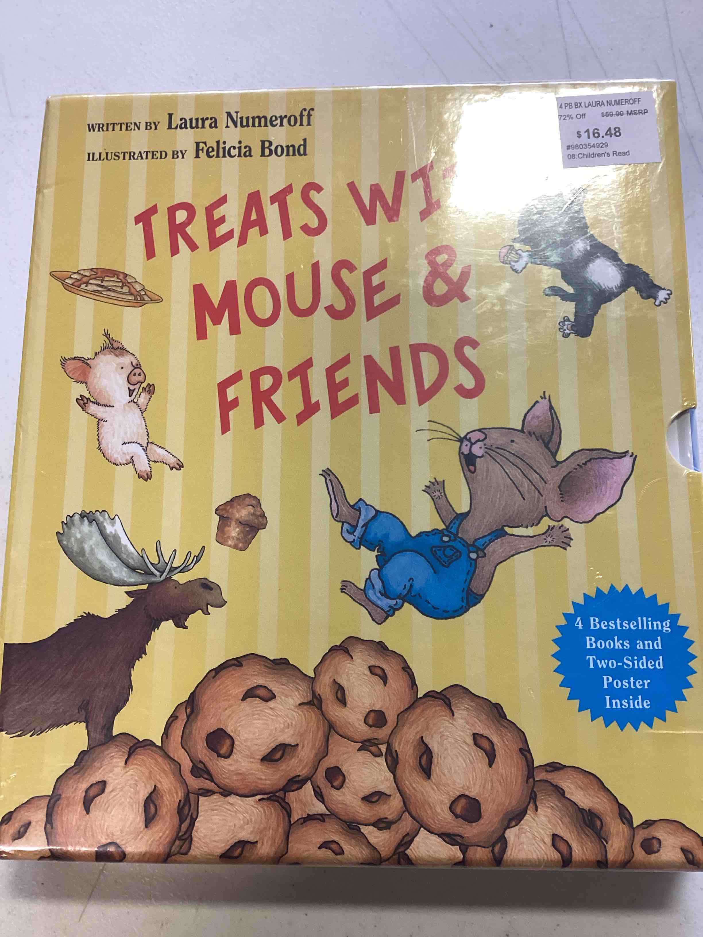 Member’s Mark TREATS WITH MOUSE & FRIENDS by Laura Numeroff 