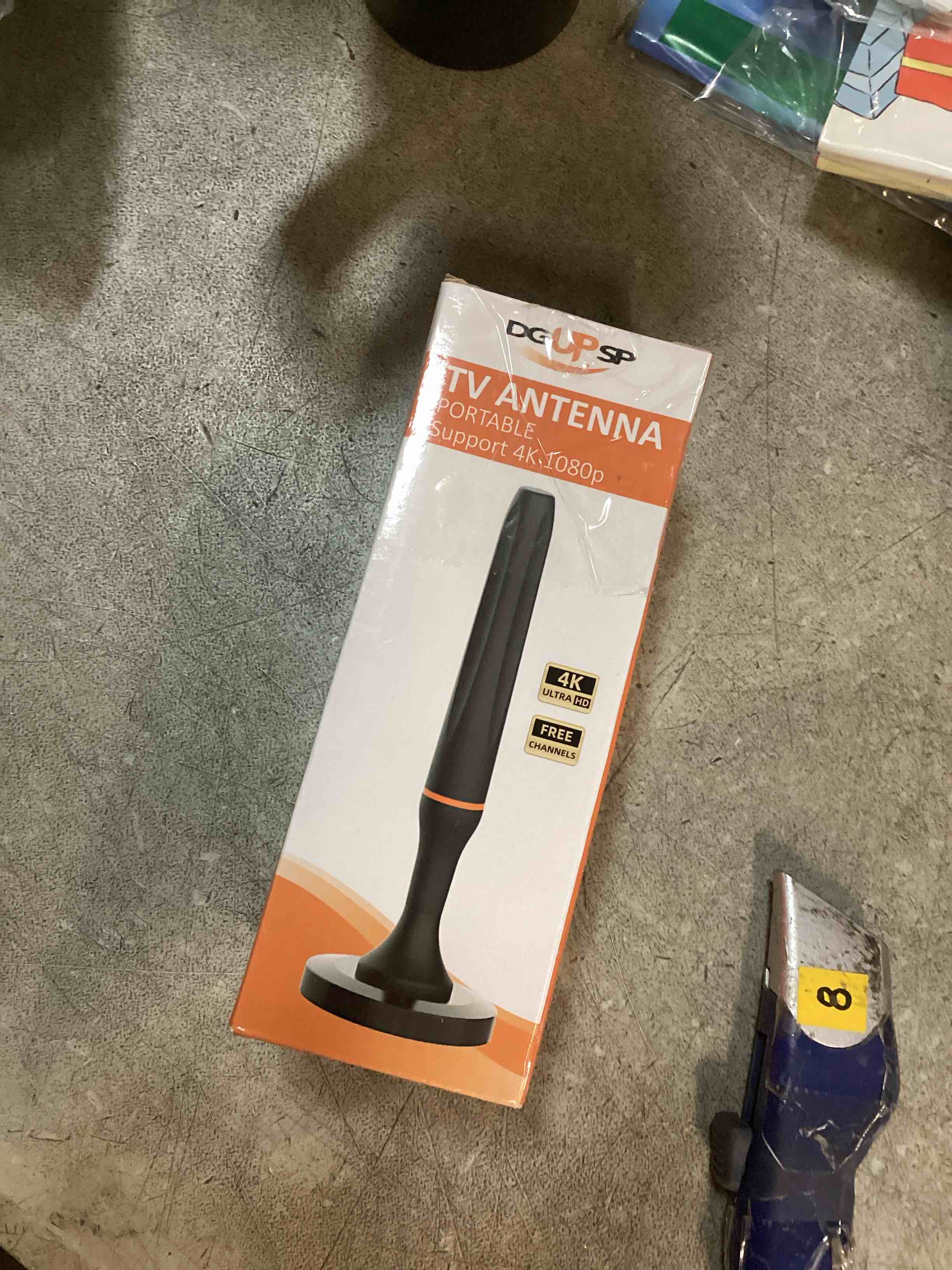 https://s3.amazonaws.com/lotting-images-prod/bidfta/TEA1372212_1739544079165.jpeg