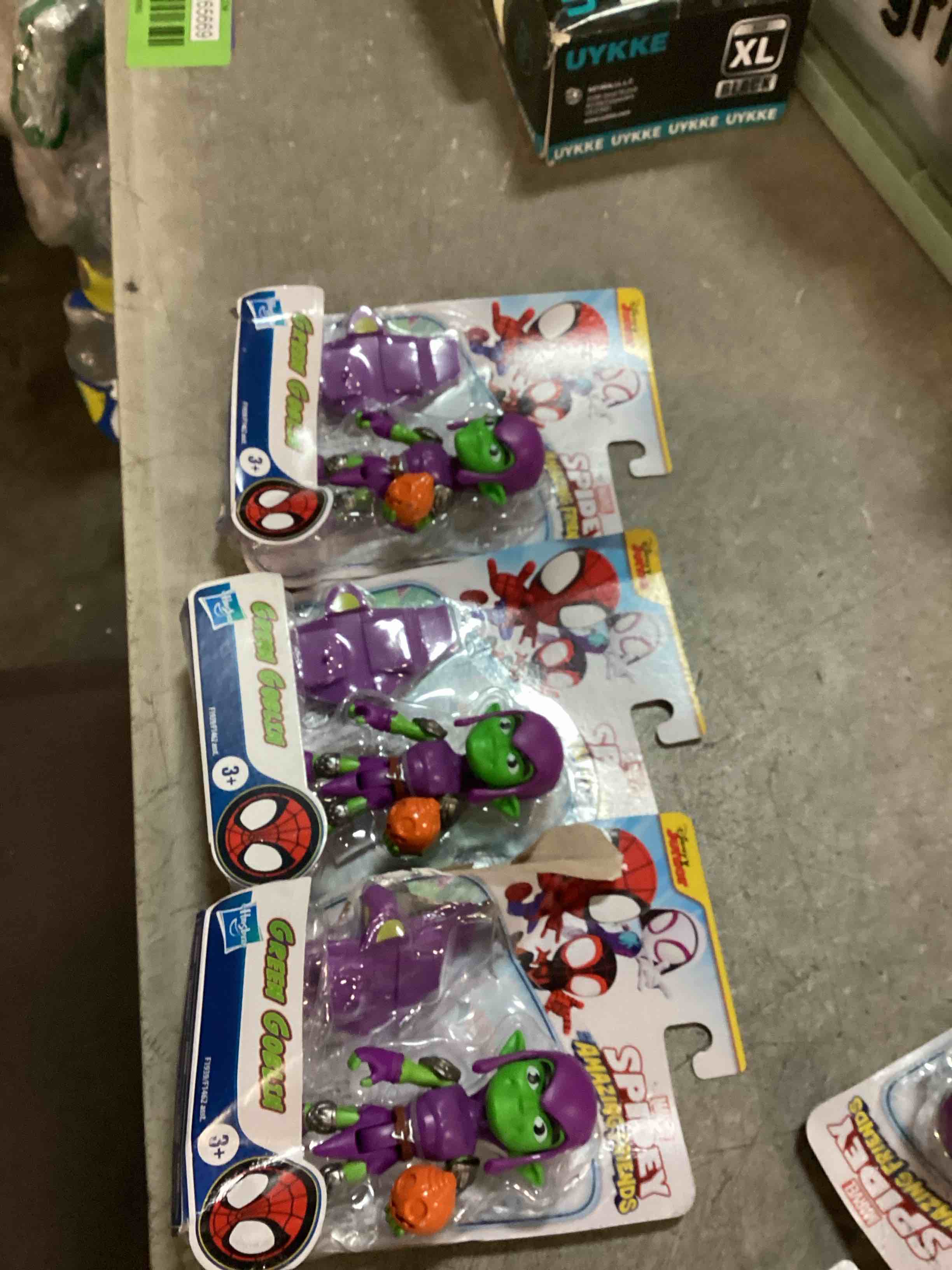 Condition photo showing Good Condition for ( 3 pack )Marvel Spidey and His Amazing Friends Green Goblin Hero Figure, 4-Inch Scale Action Figure, Includes 1 Accessory, for Kids Ages 3 and Up