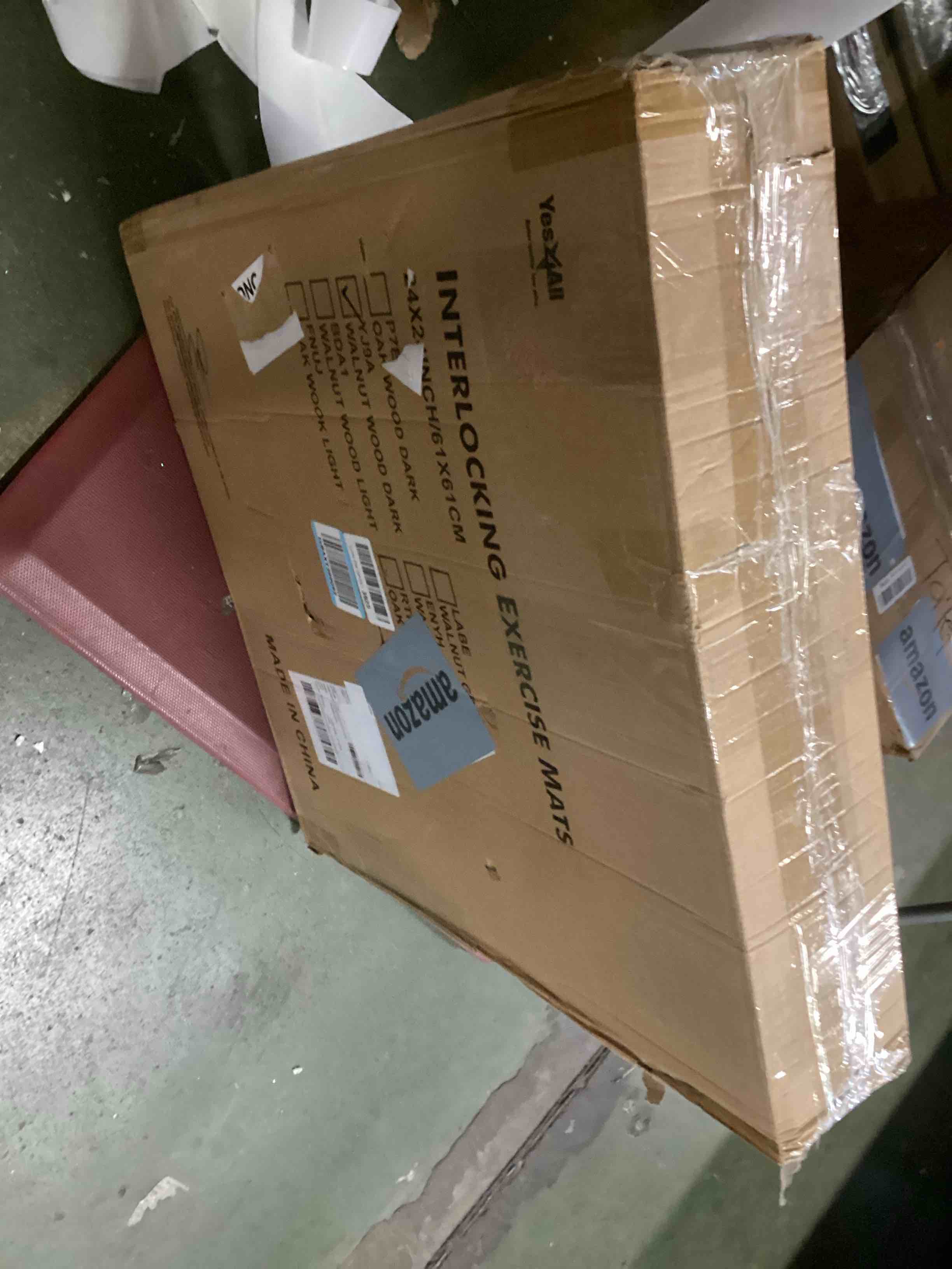 https://s3.amazonaws.com/lotting-images-prod/bidfta/TEA1373310_1740081438305.jpeg