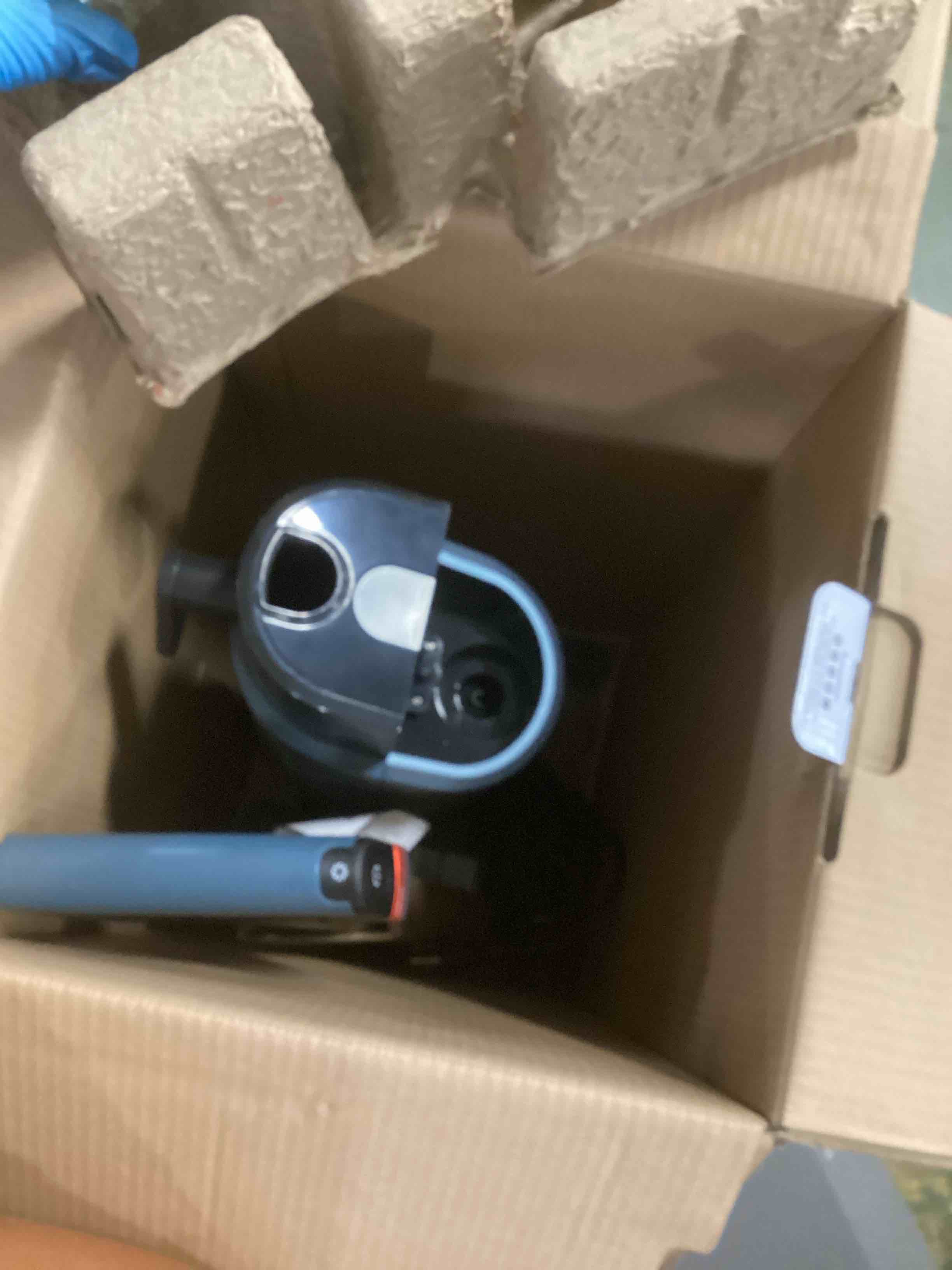 https://s3.amazonaws.com/lotting-images-prod/bidfta/TEA1373556_1740170307698.jpeg