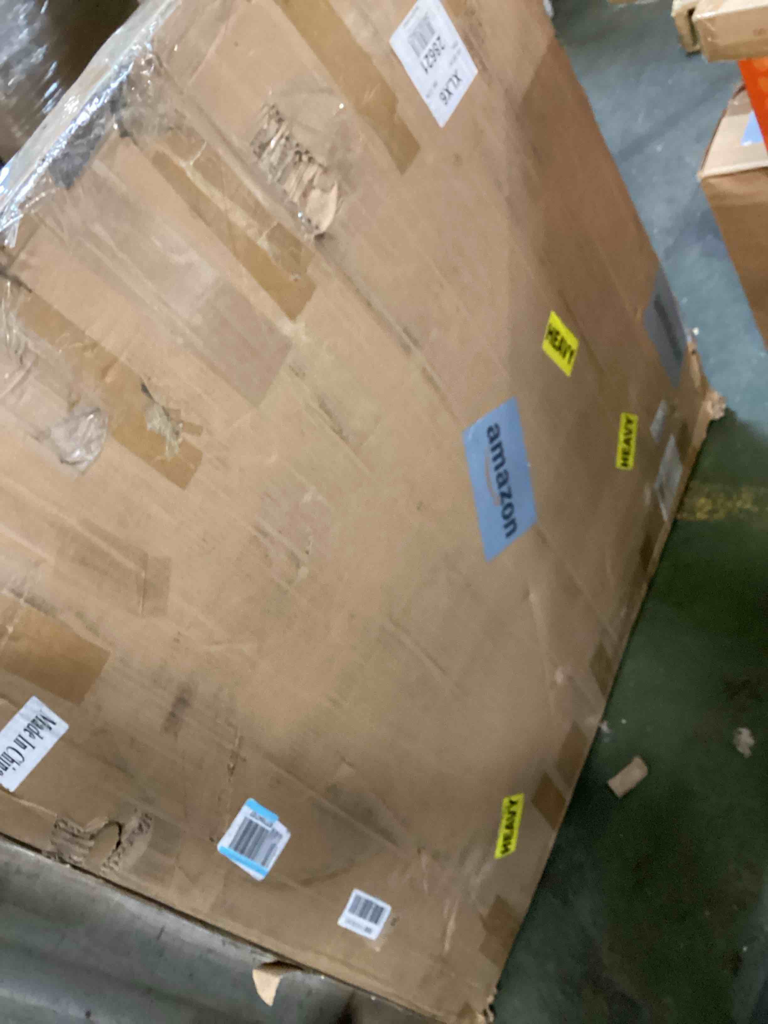 https://s3.amazonaws.com/lotting-images-prod/bidfta/TEA1374126_1740583538337.jpeg