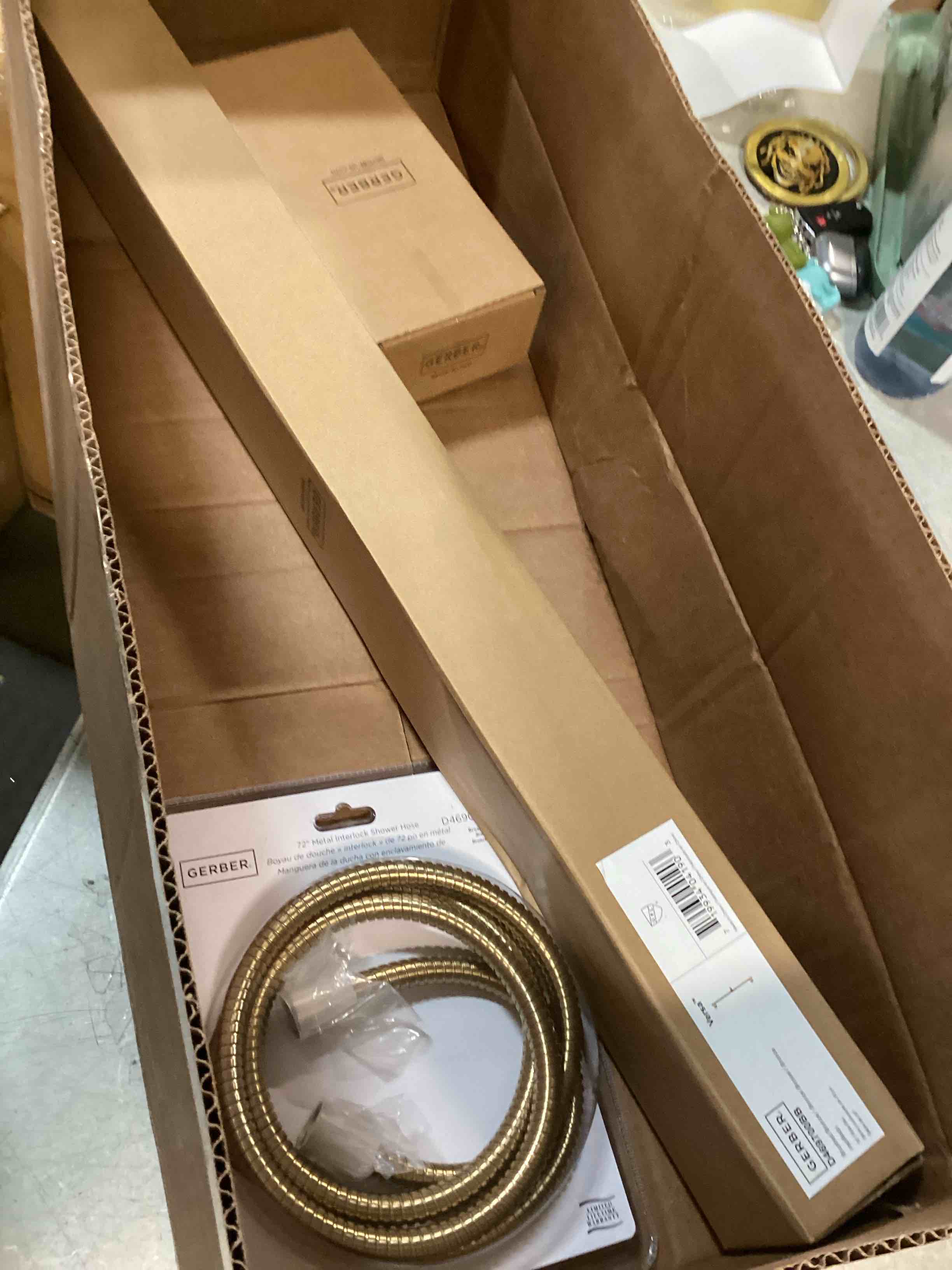 https://s3.amazonaws.com/lotting-images-prod/bidfta/TEA1374230_1740596594687.jpeg