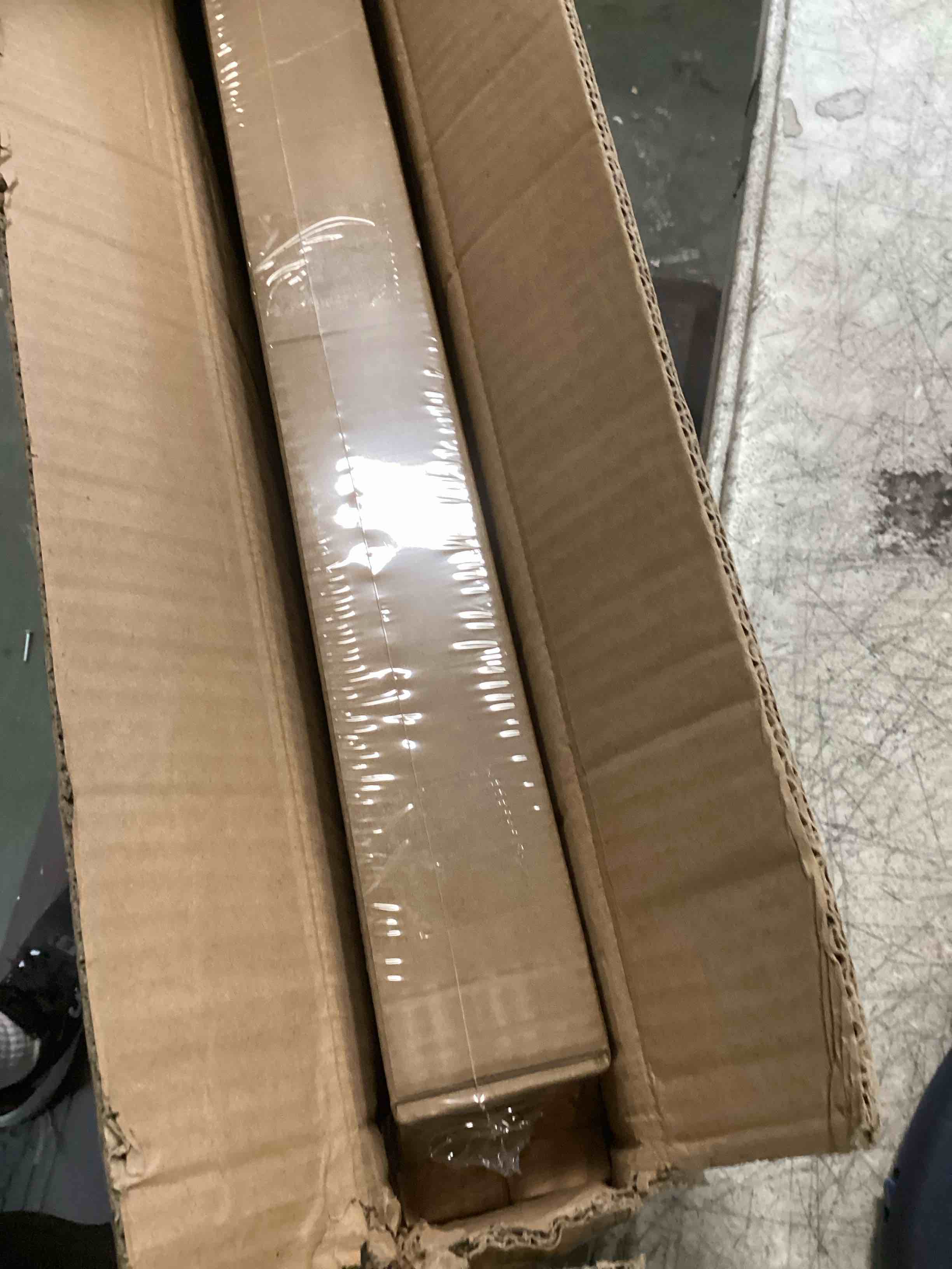 https://s3.amazonaws.com/lotting-images-prod/bidfta/TEA1374979_1741030037504.jpeg