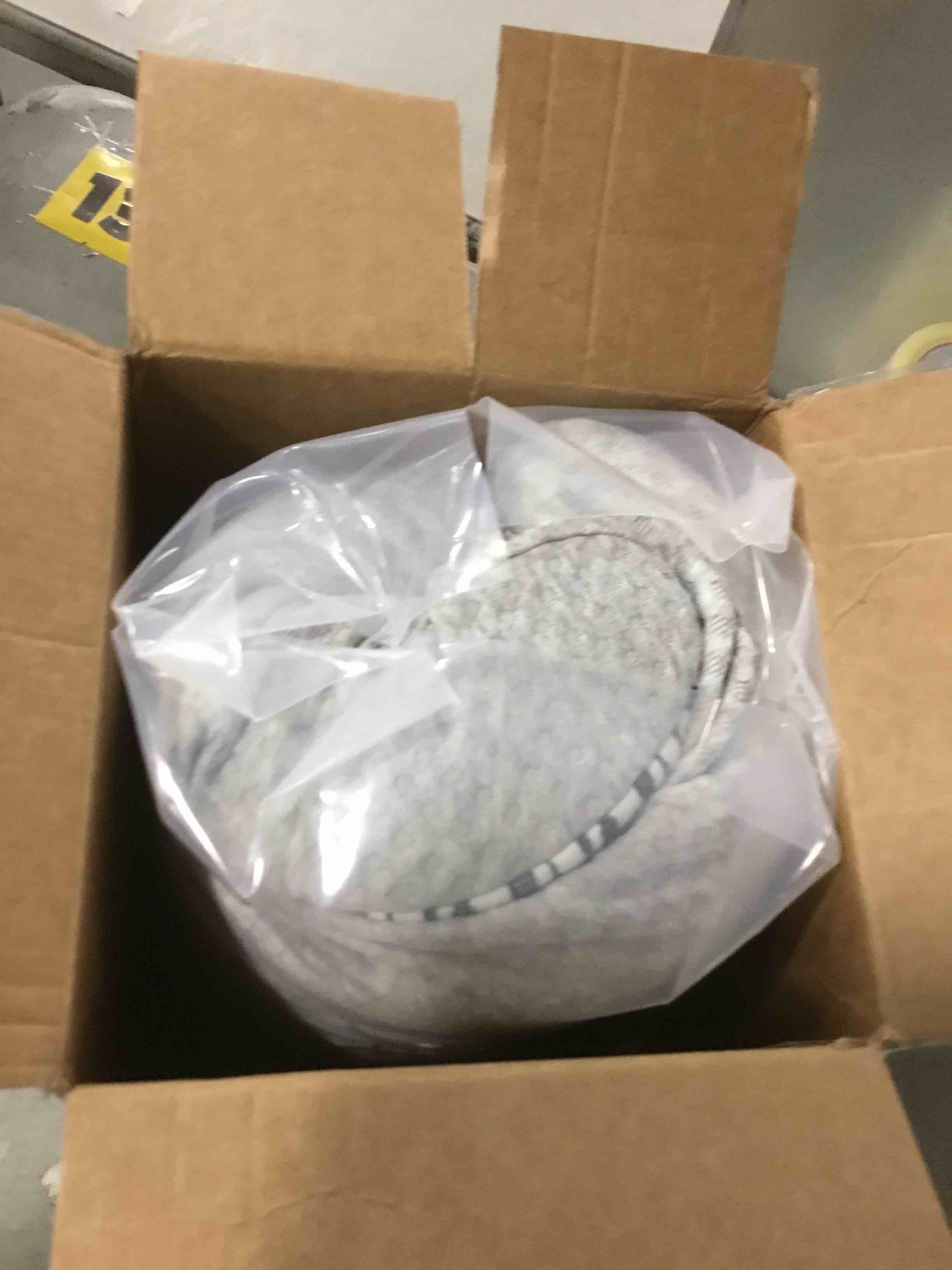 https://s3.amazonaws.com/lotting-images-prod/bidfta/TEA1375743_1739972836246.jpeg