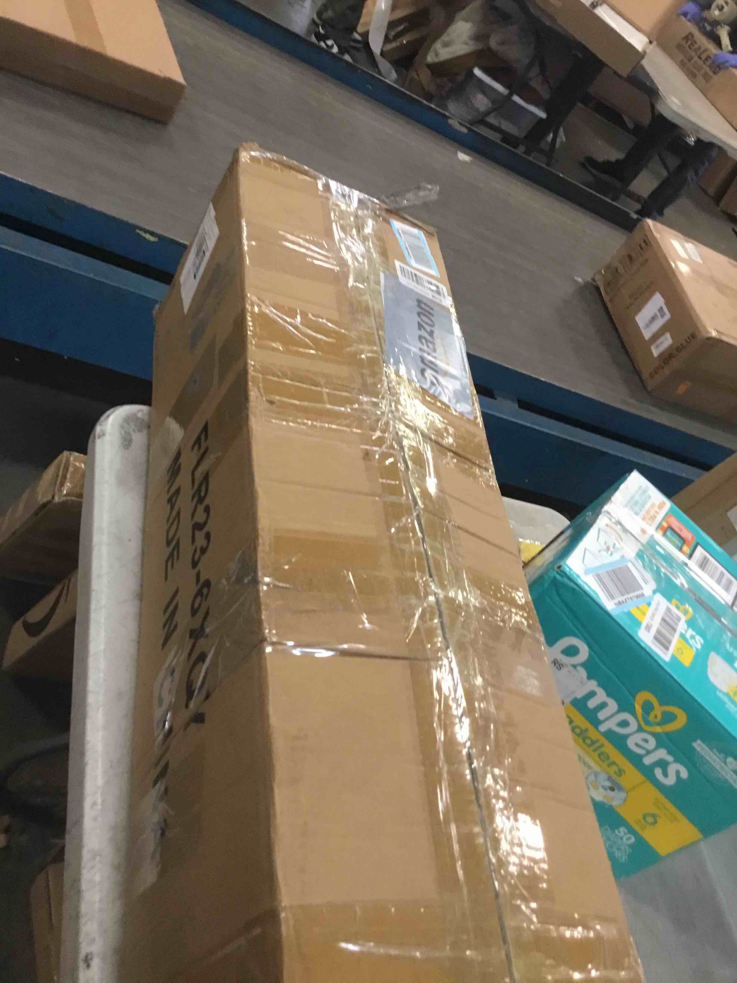 https://s3.amazonaws.com/lotting-images-prod/bidfta/TEA1376805_1740589789469.jpeg