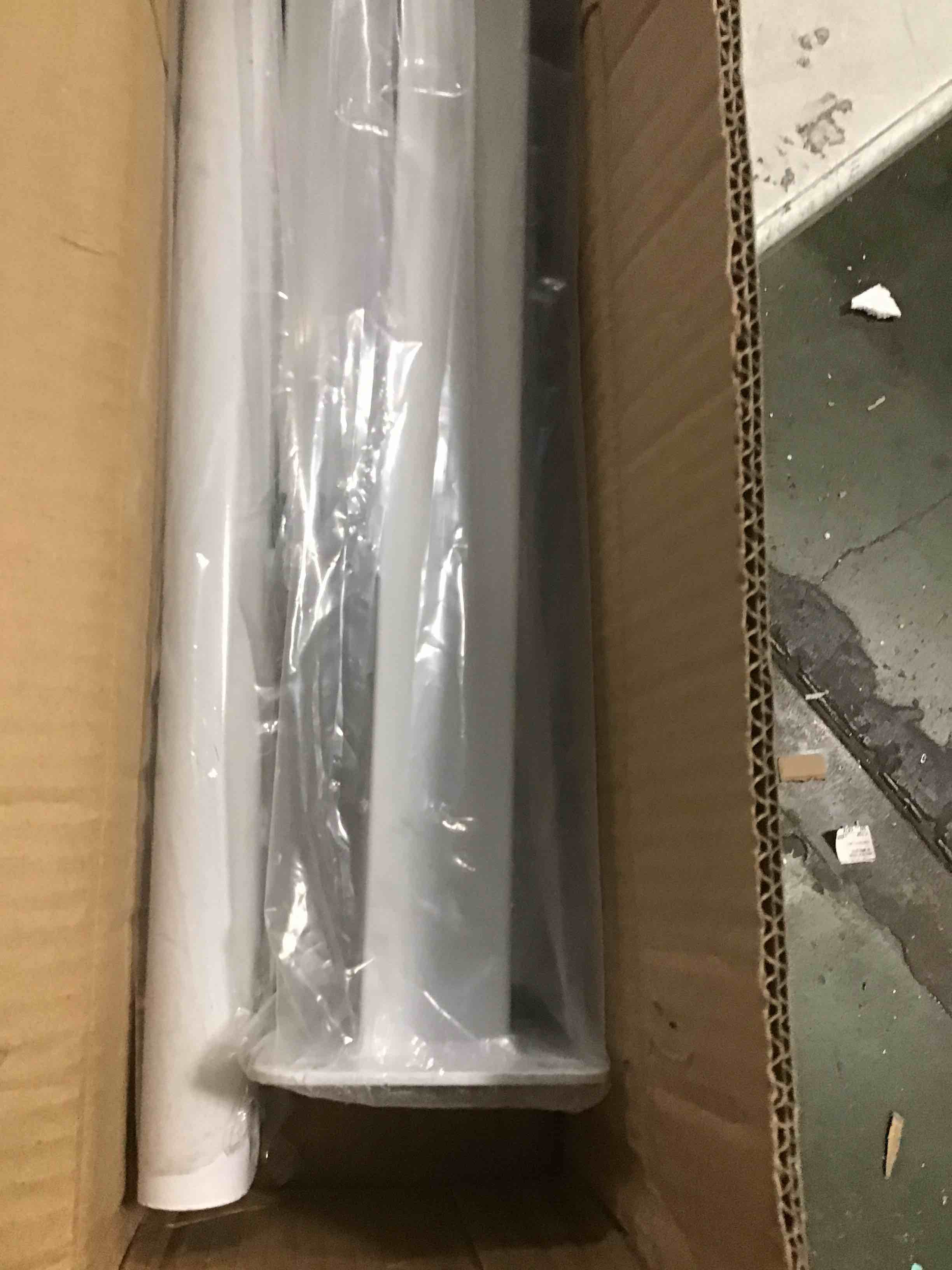 https://s3.amazonaws.com/lotting-images-prod/bidfta/TEA1377879_1741203363278.jpeg