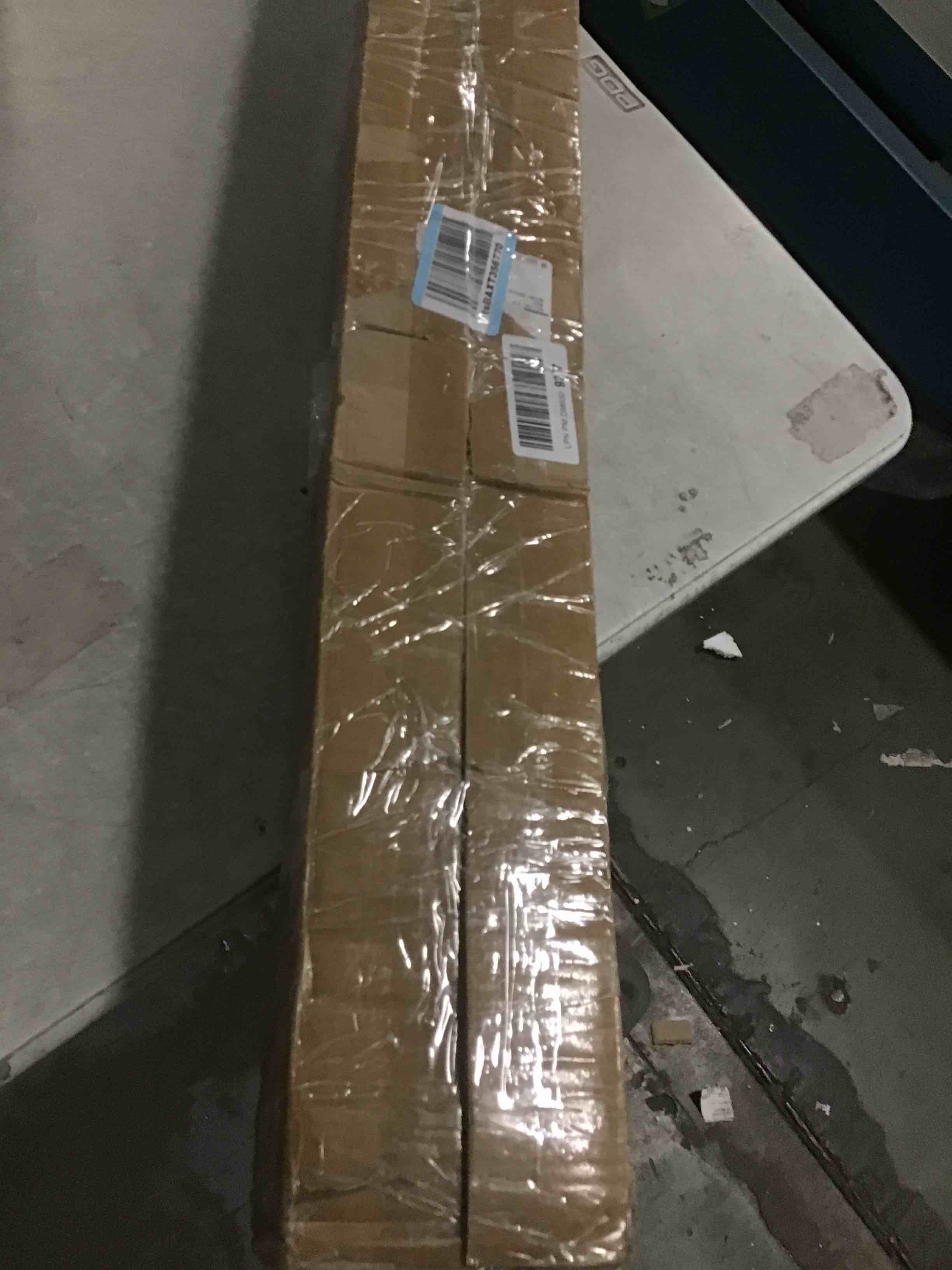 https://s3.amazonaws.com/lotting-images-prod/bidfta/TEA1377879_1741203379056.jpeg