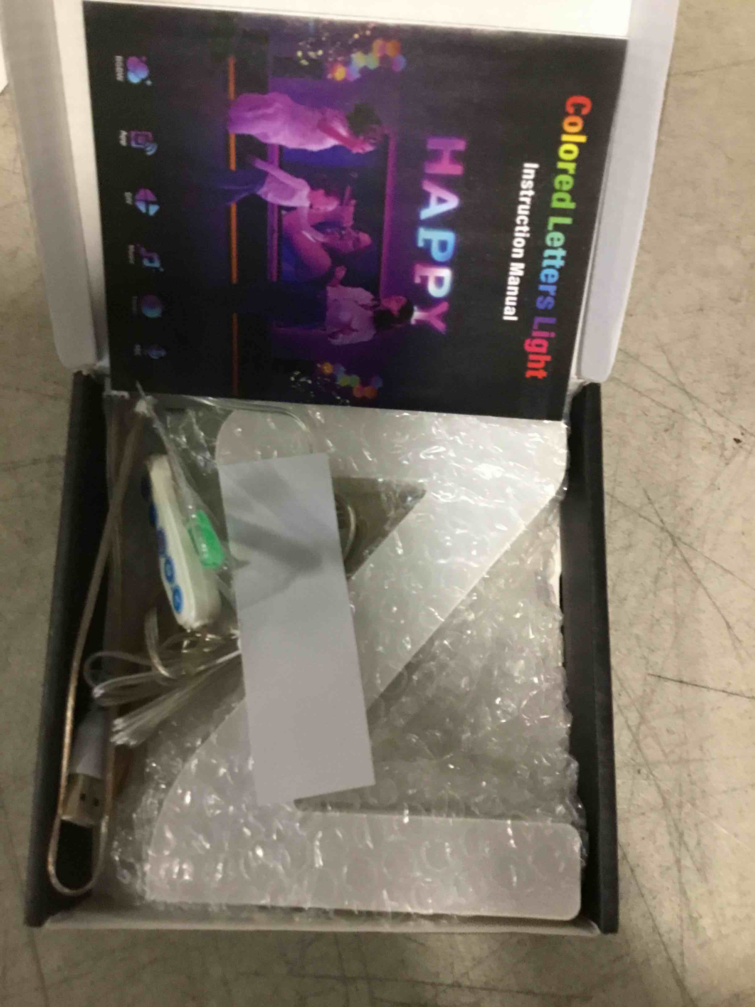 https://s3.amazonaws.com/lotting-images-prod/bidfta/TEA1378315_1739464378168.jpeg