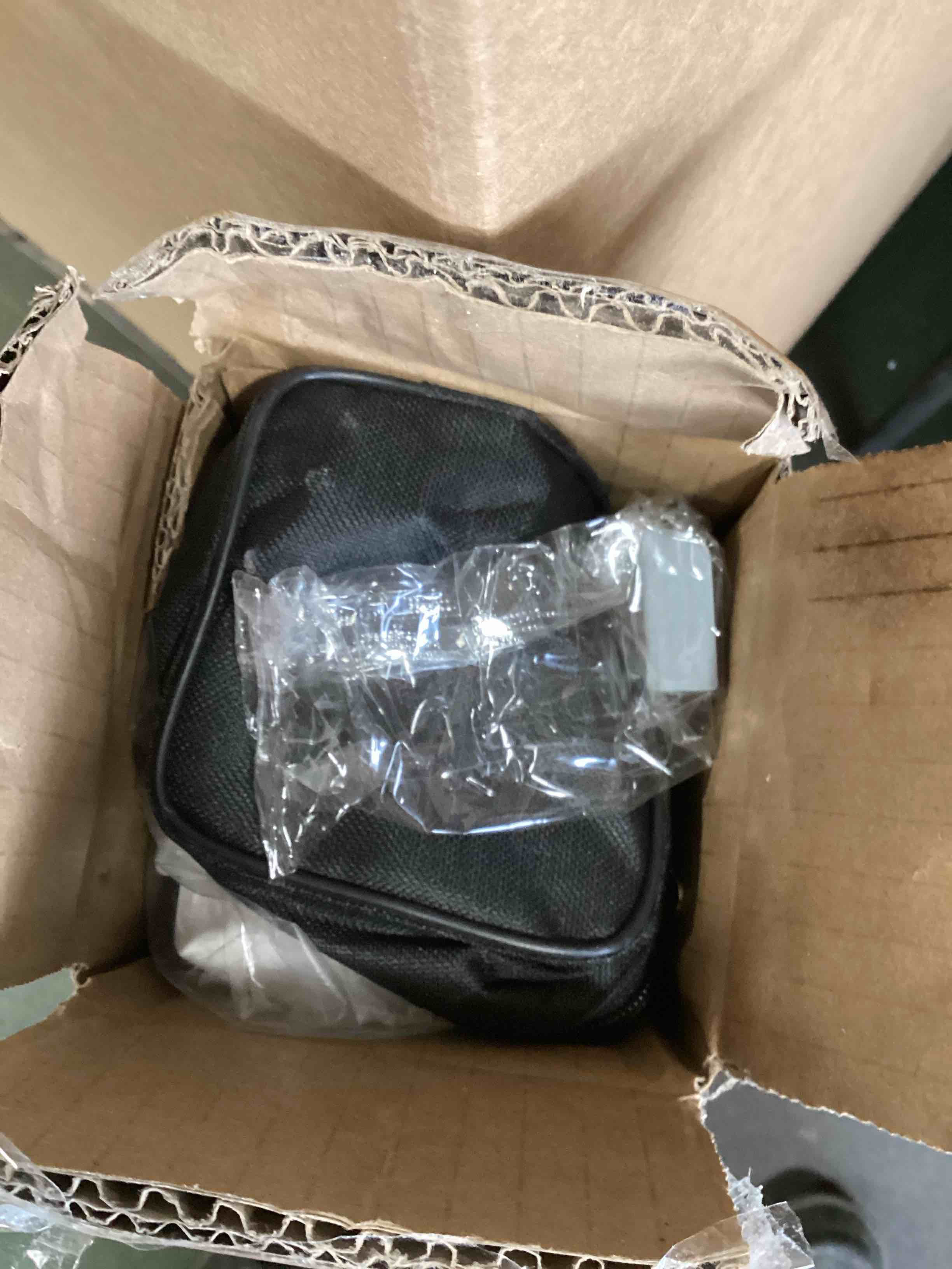 https://s3.amazonaws.com/lotting-images-prod/bidfta/TEA1380475_1745932302020.jpeg
