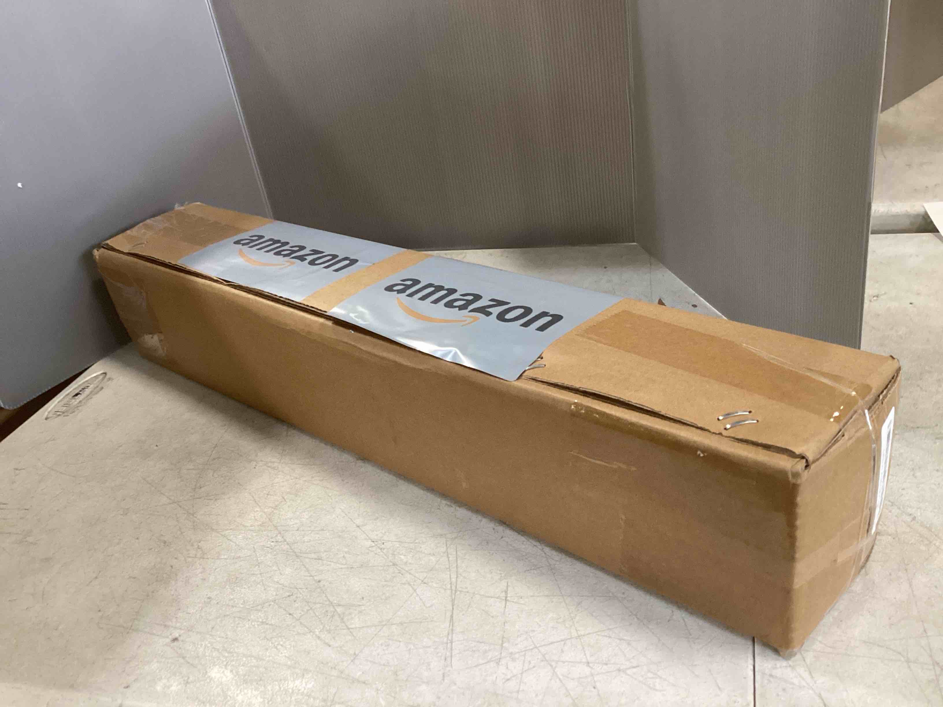 https://s3.amazonaws.com/lotting-images-prod/bidfta/TEA1380475_1745932333624.jpeg