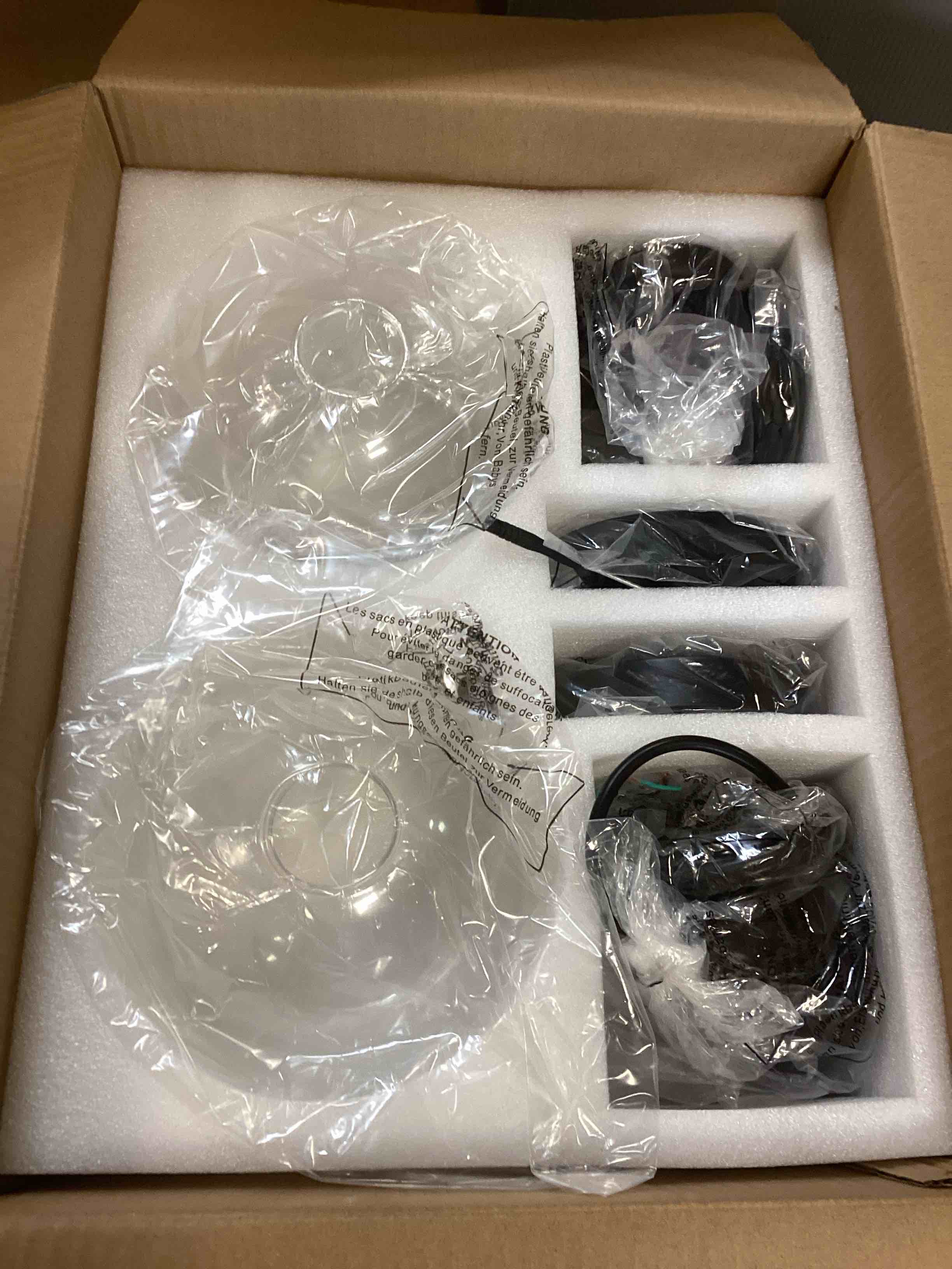 https://s3.amazonaws.com/lotting-images-prod/bidfta/TEA1380510_1745944594560.jpeg