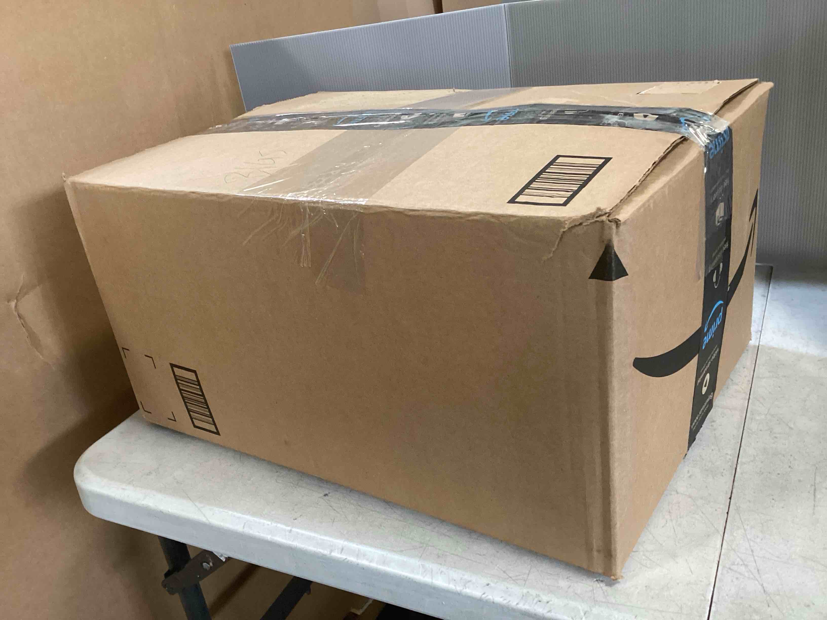 https://s3.amazonaws.com/lotting-images-prod/bidfta/TEA1380512_1745944939952.jpeg