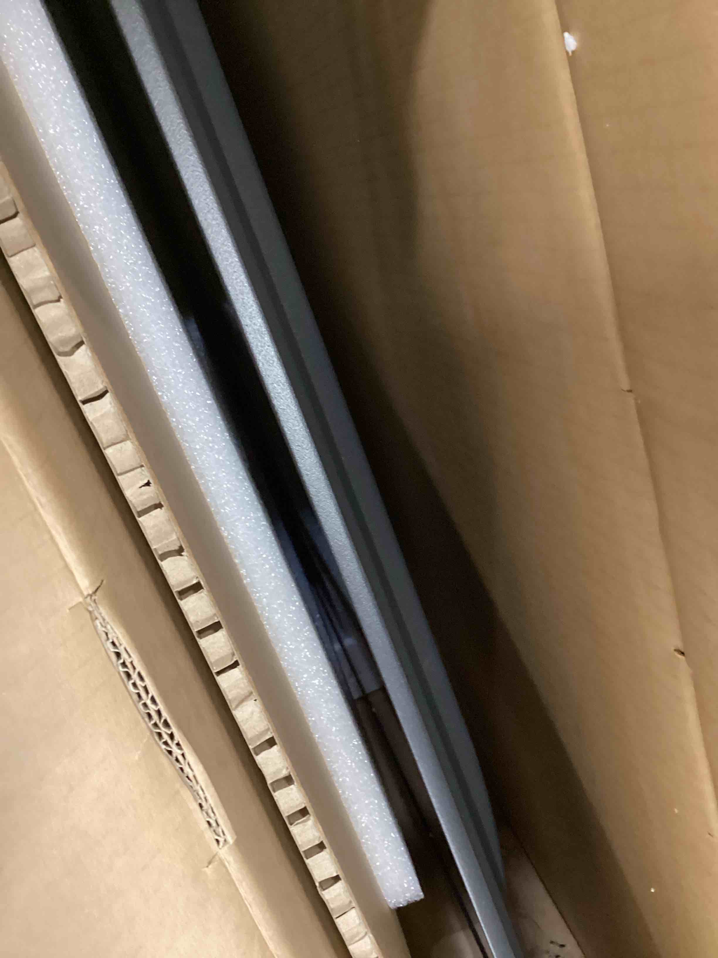 https://s3.amazonaws.com/lotting-images-prod/bidfta/TEA1381414_1739815787390.jpeg