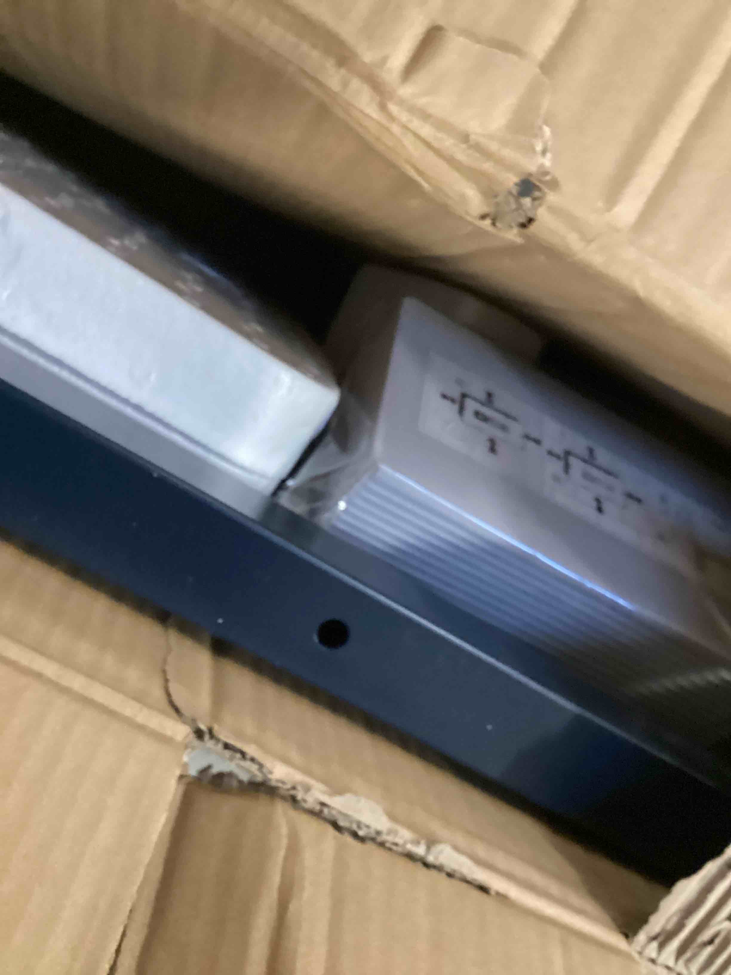 https://s3.amazonaws.com/lotting-images-prod/bidfta/TEA1382219_1741954641787.jpeg