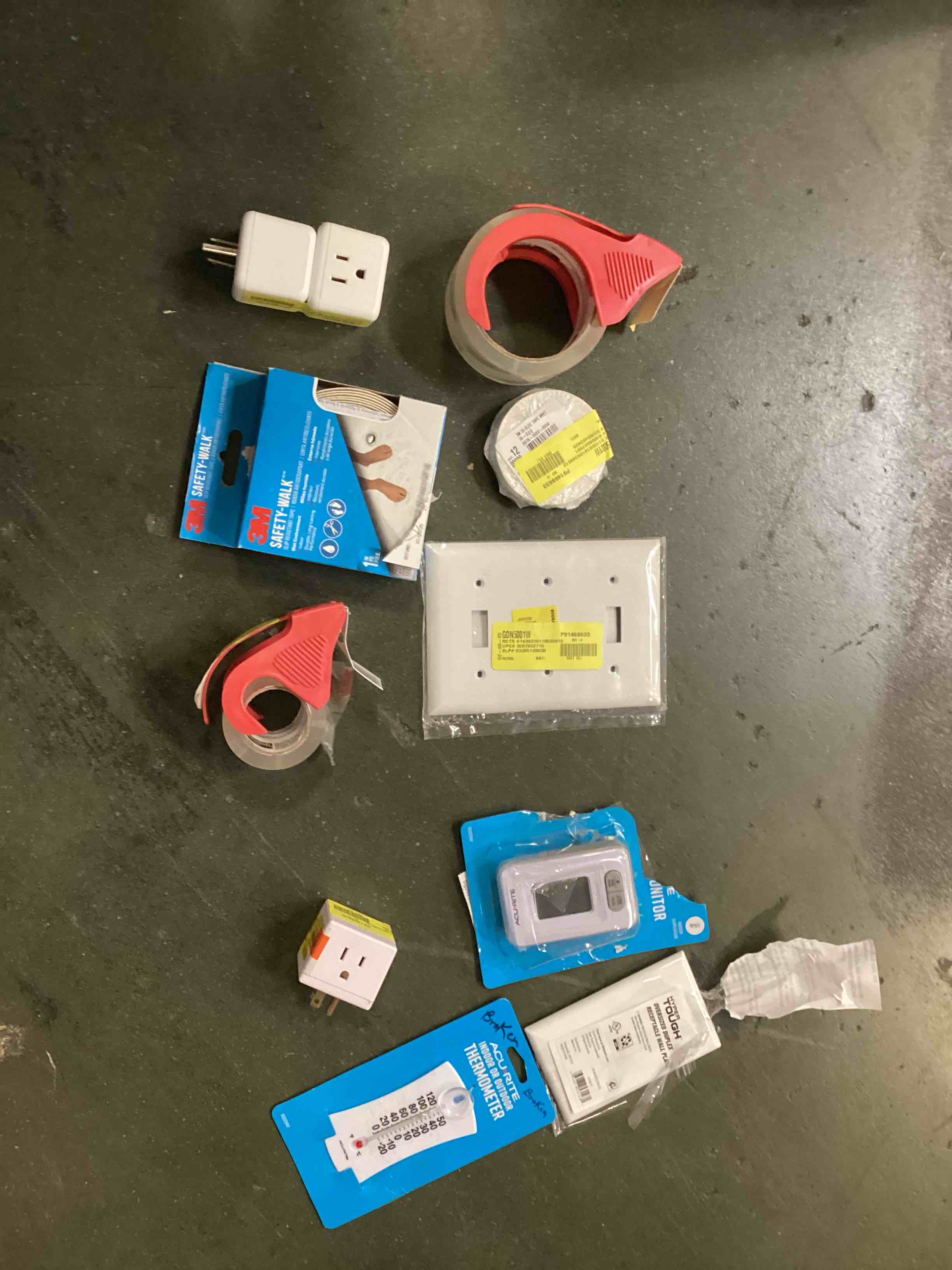 https://s3.amazonaws.com/lotting-images-prod/bidfta/TEA1382636_1742309569820.jpeg
