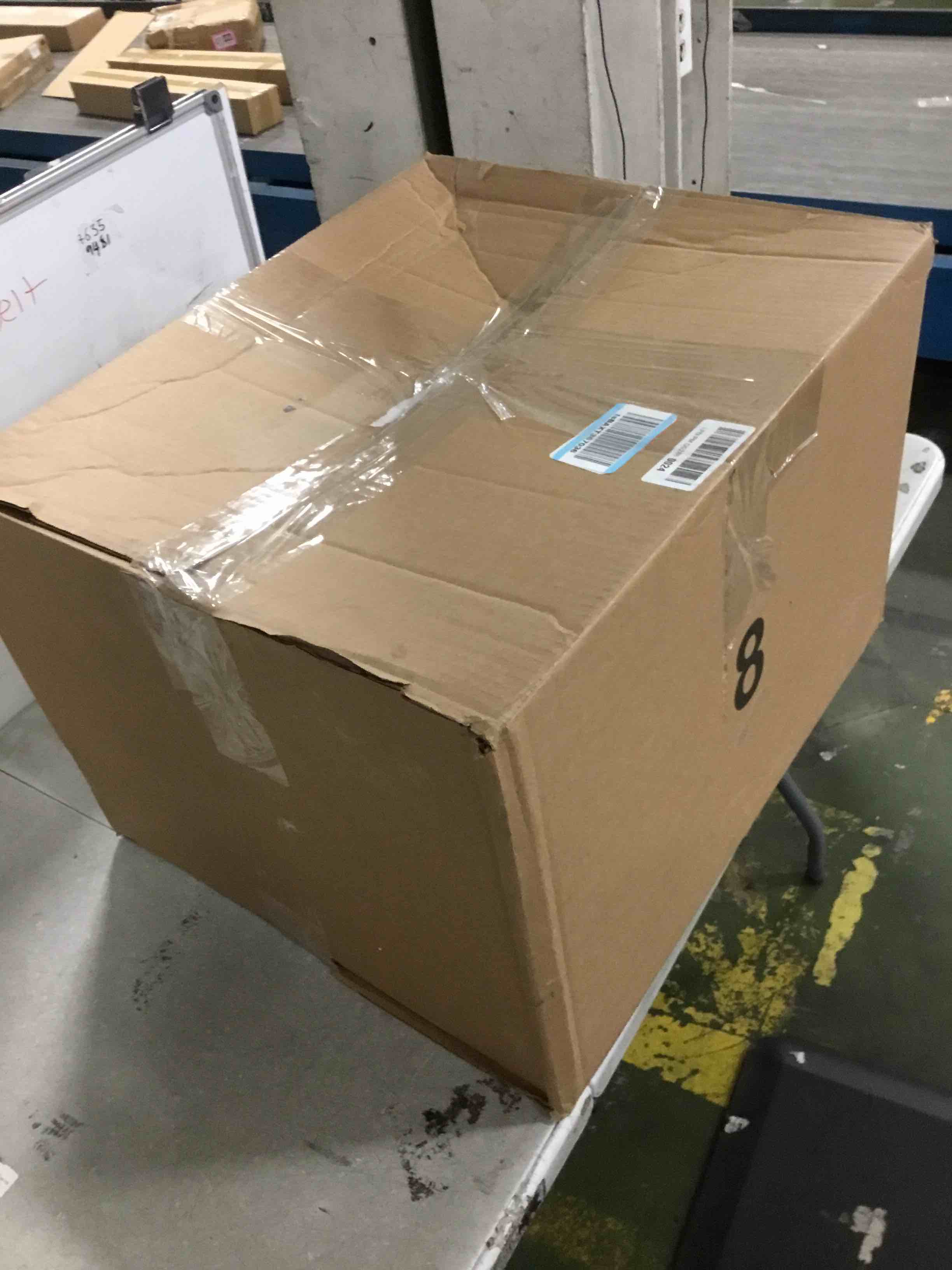 https://s3.amazonaws.com/lotting-images-prod/bidfta/TEA1408871_1745240841573.jpeg