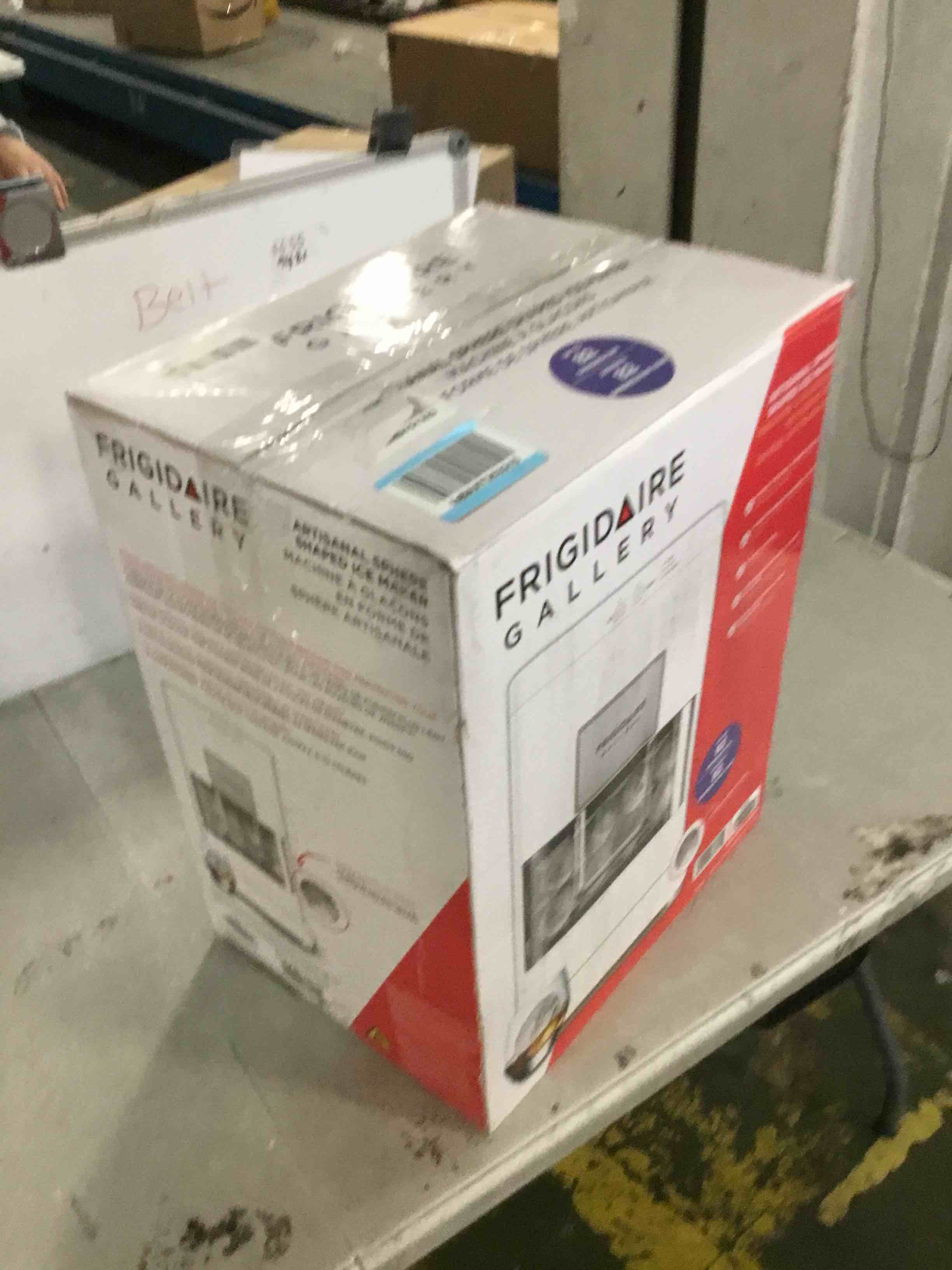 https://s3.amazonaws.com/lotting-images-prod/bidfta/TEA1408901_1745248888947.jpeg